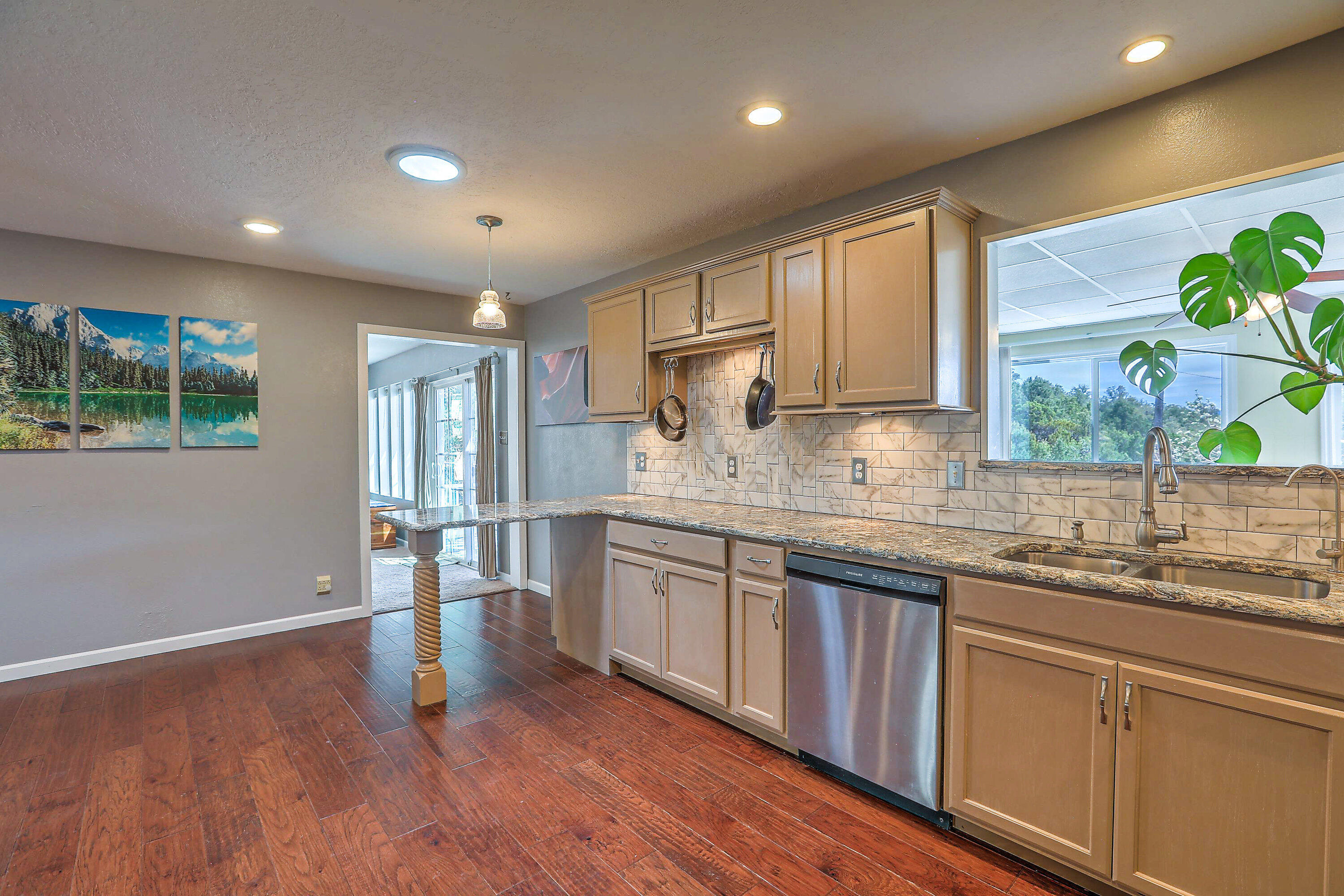 115 MATTERHORN Drive