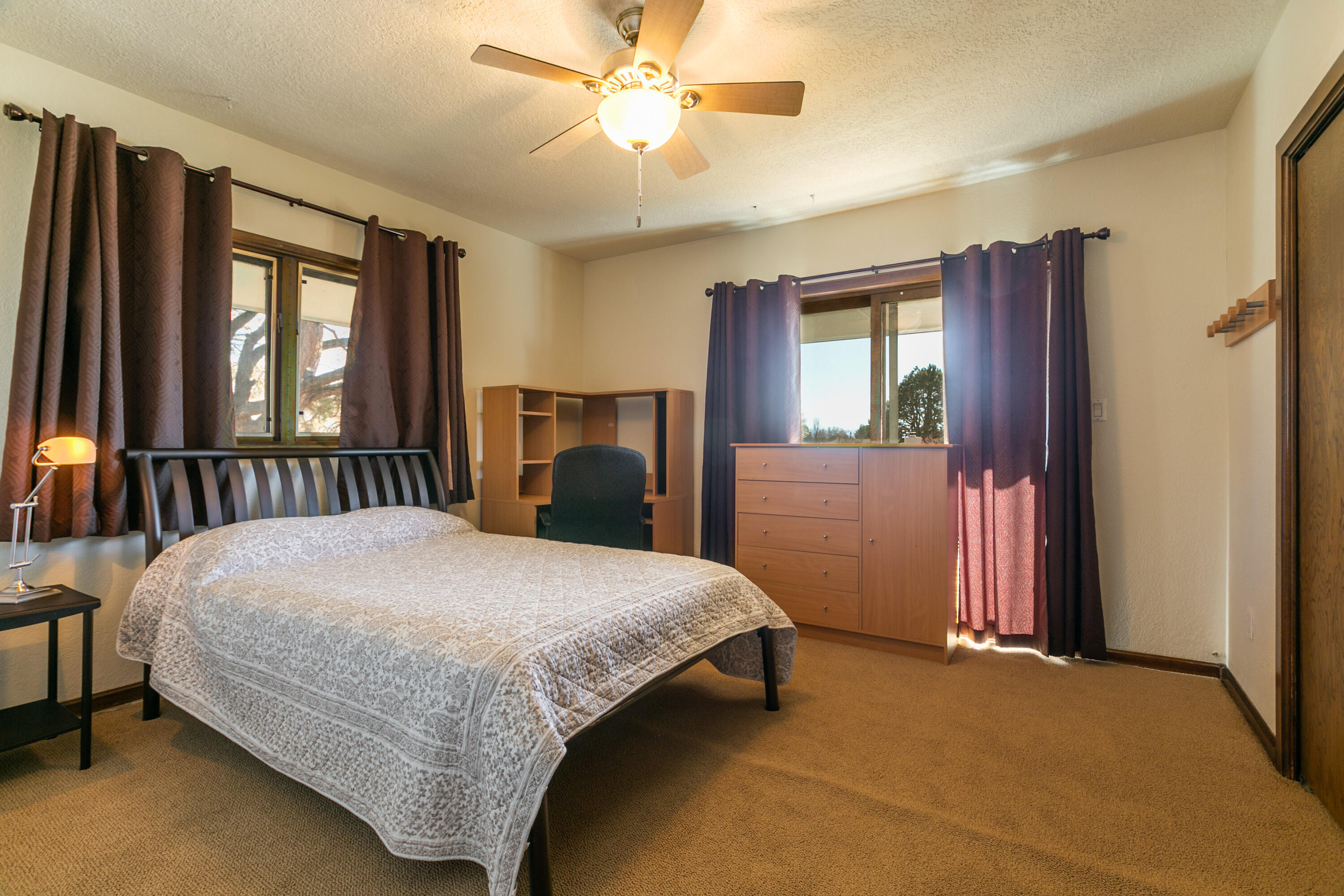 5508 Luna del Oro Court NE