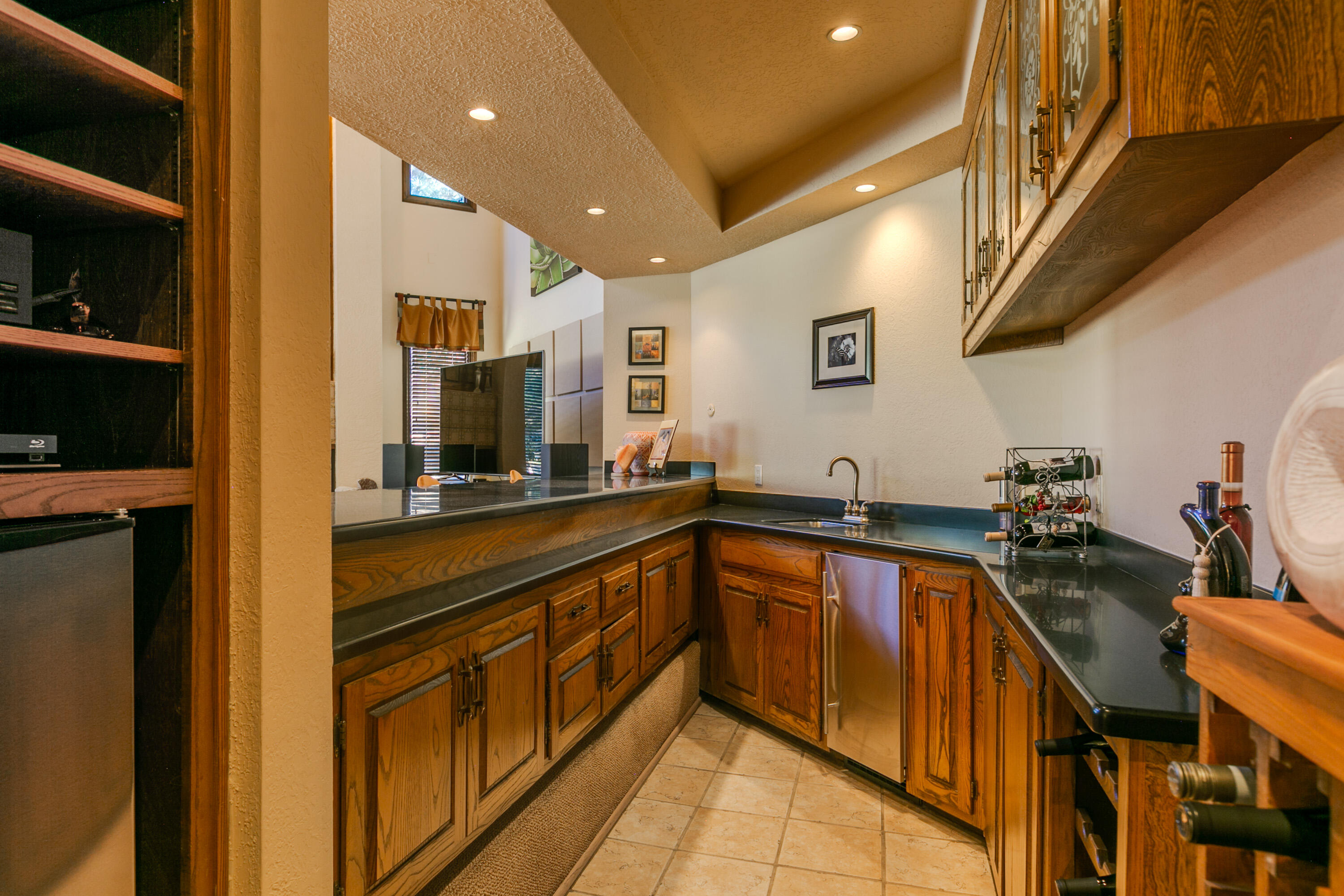 5508 Luna del Oro Court NE