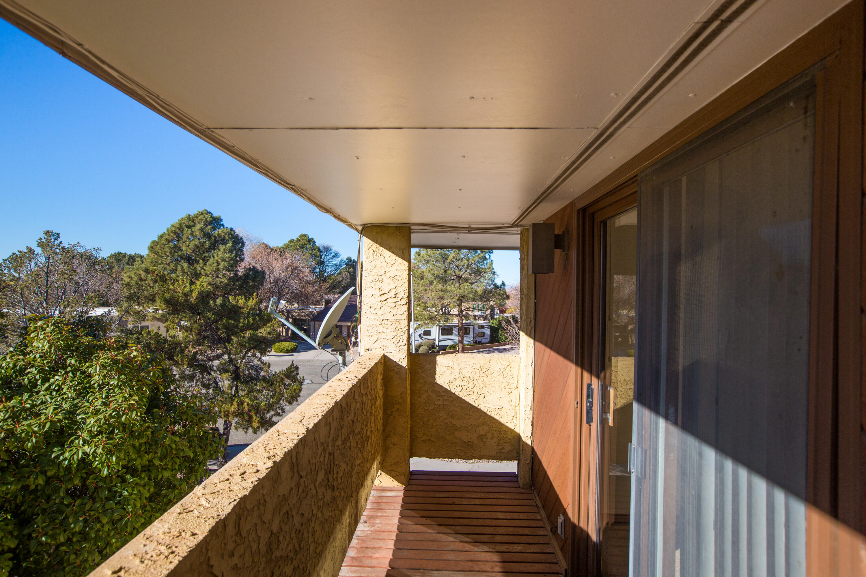 5508 Luna del Oro Court NE