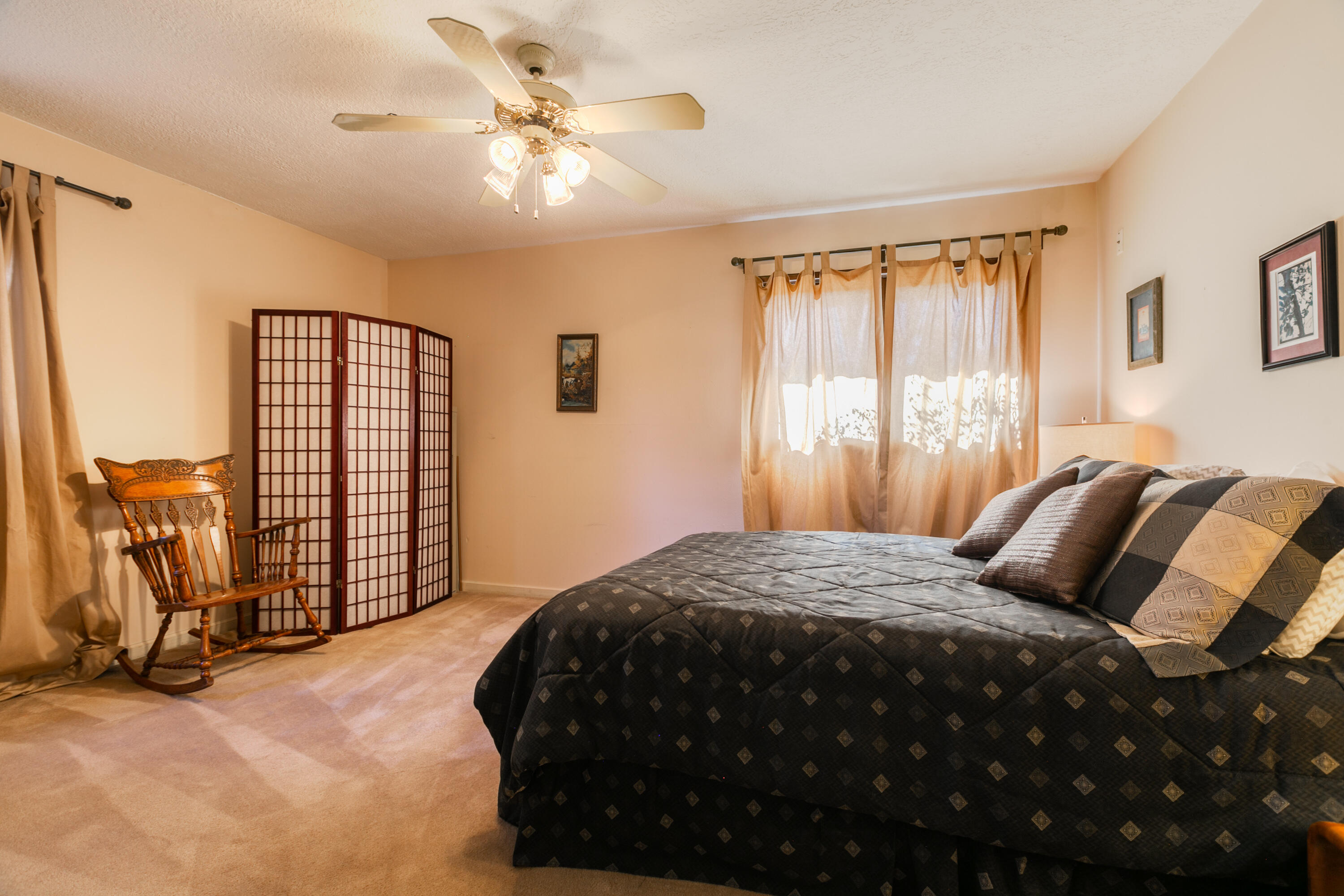 5508 Luna del Oro Court NE