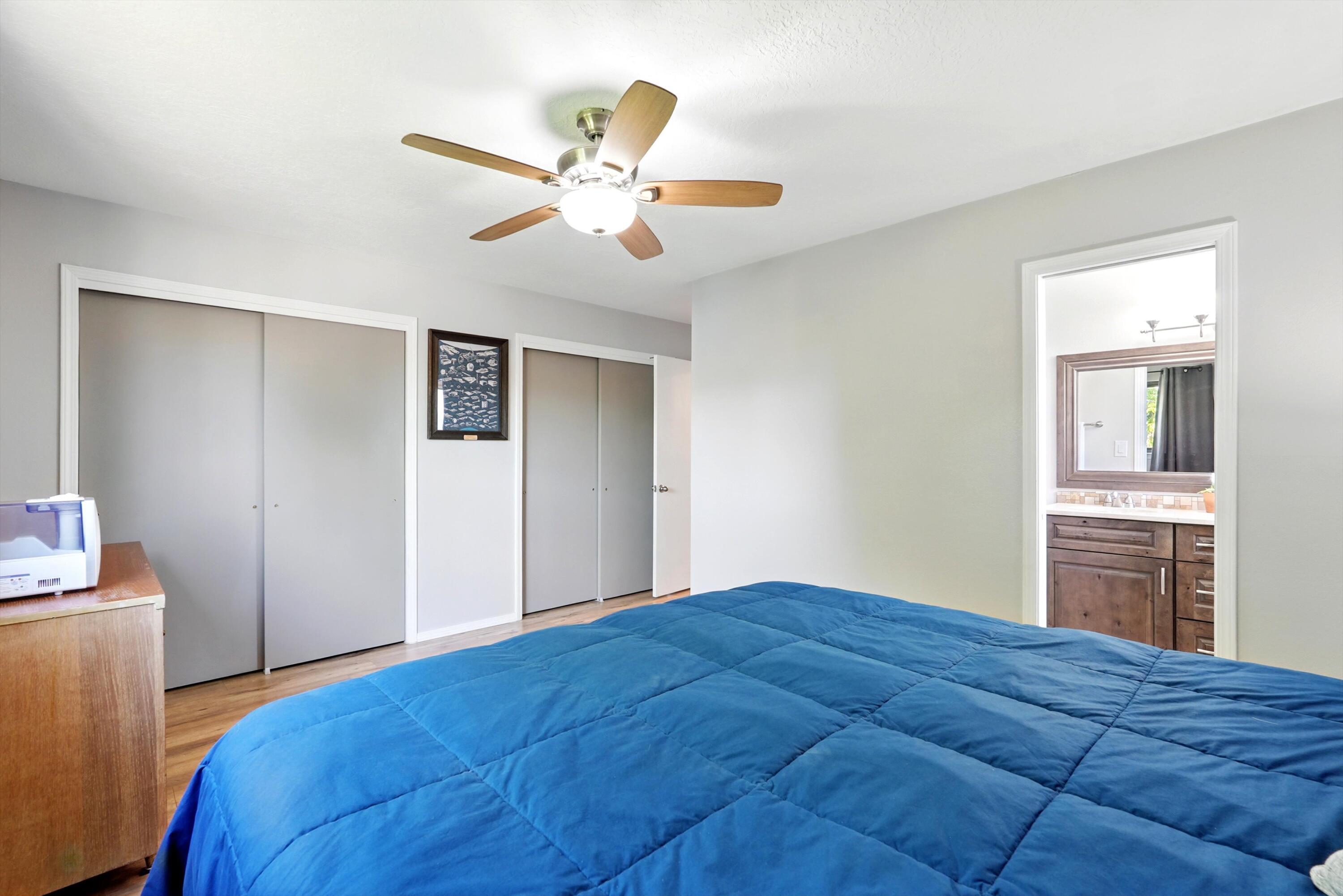 14117 LA CUEVA Avenue NE