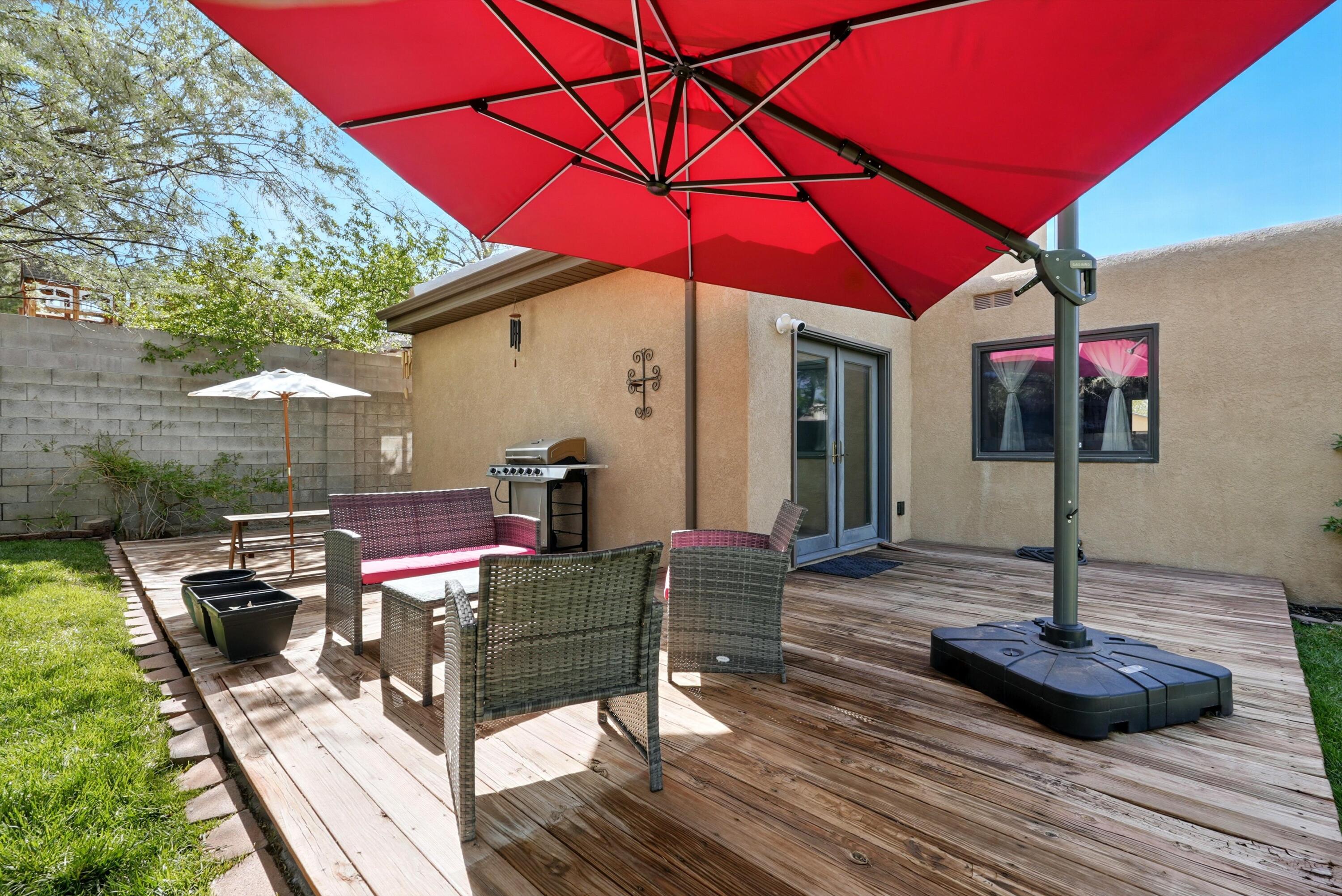 14117 LA CUEVA Avenue NE