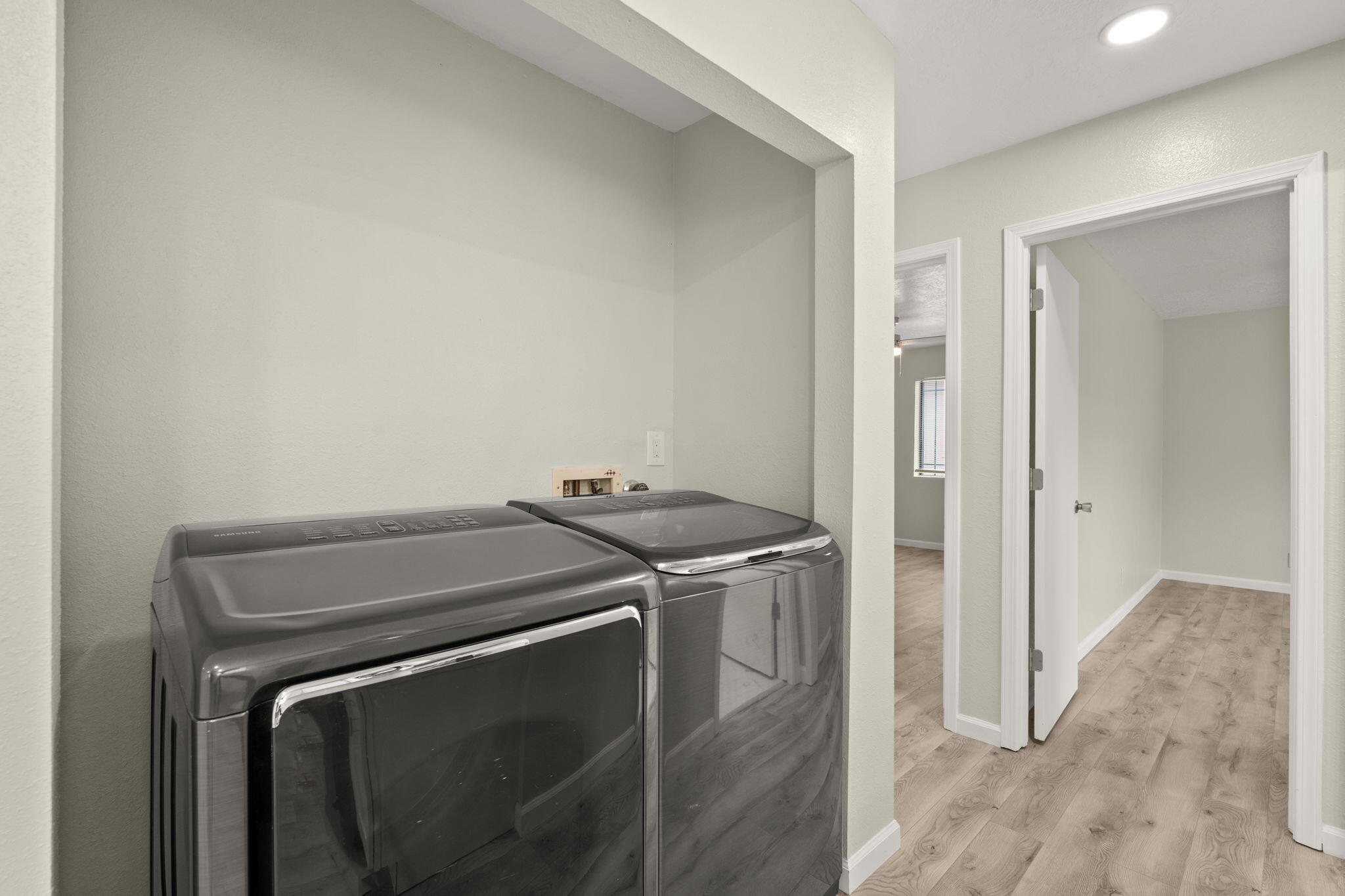 1331 APEX Court SE