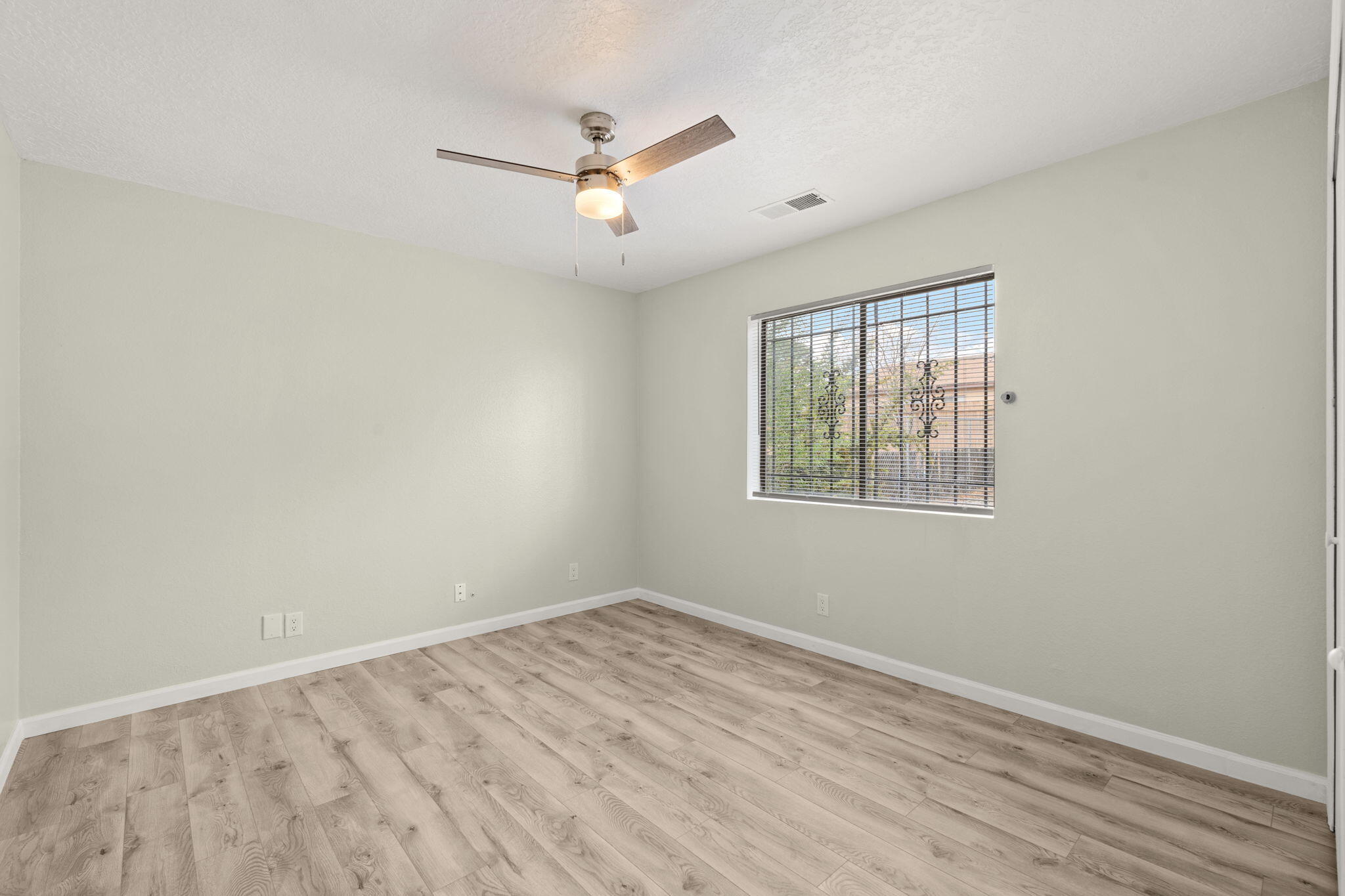 1331 APEX Court SE