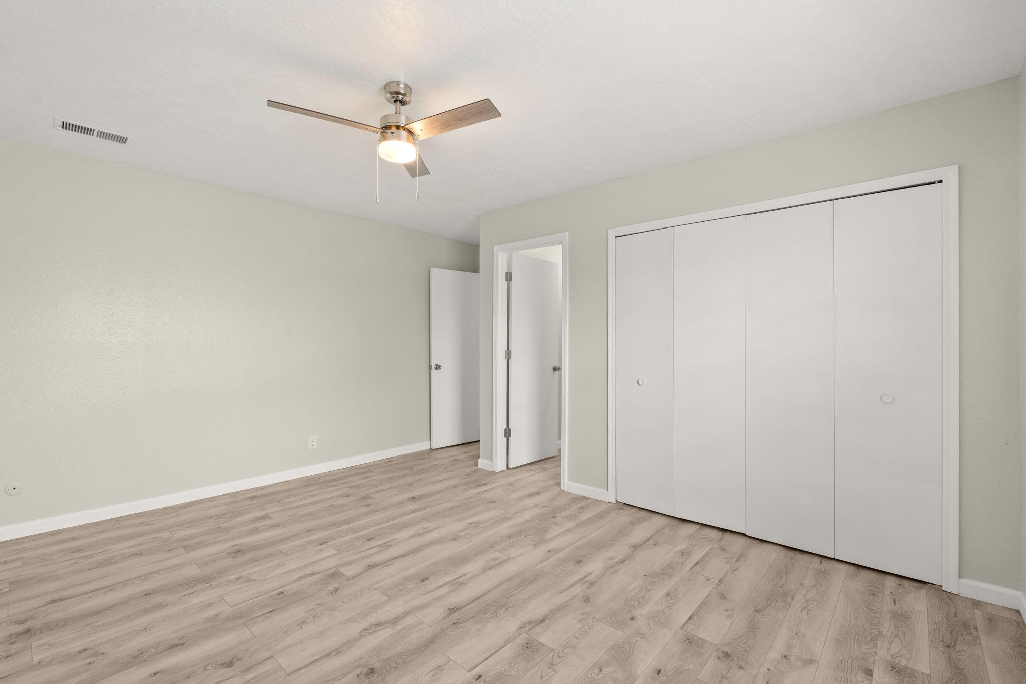 1331 APEX Court SE