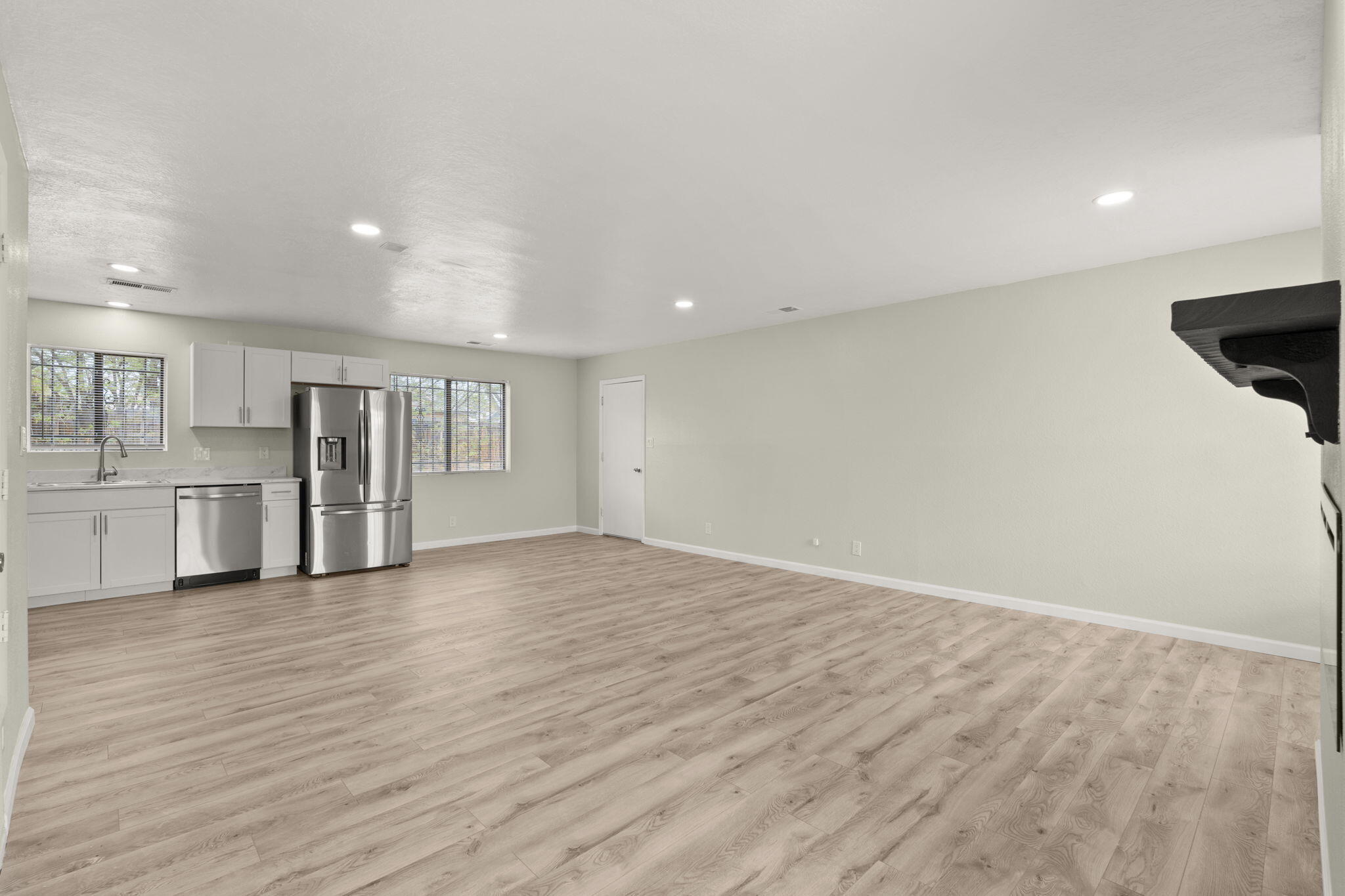 1331 APEX Court SE