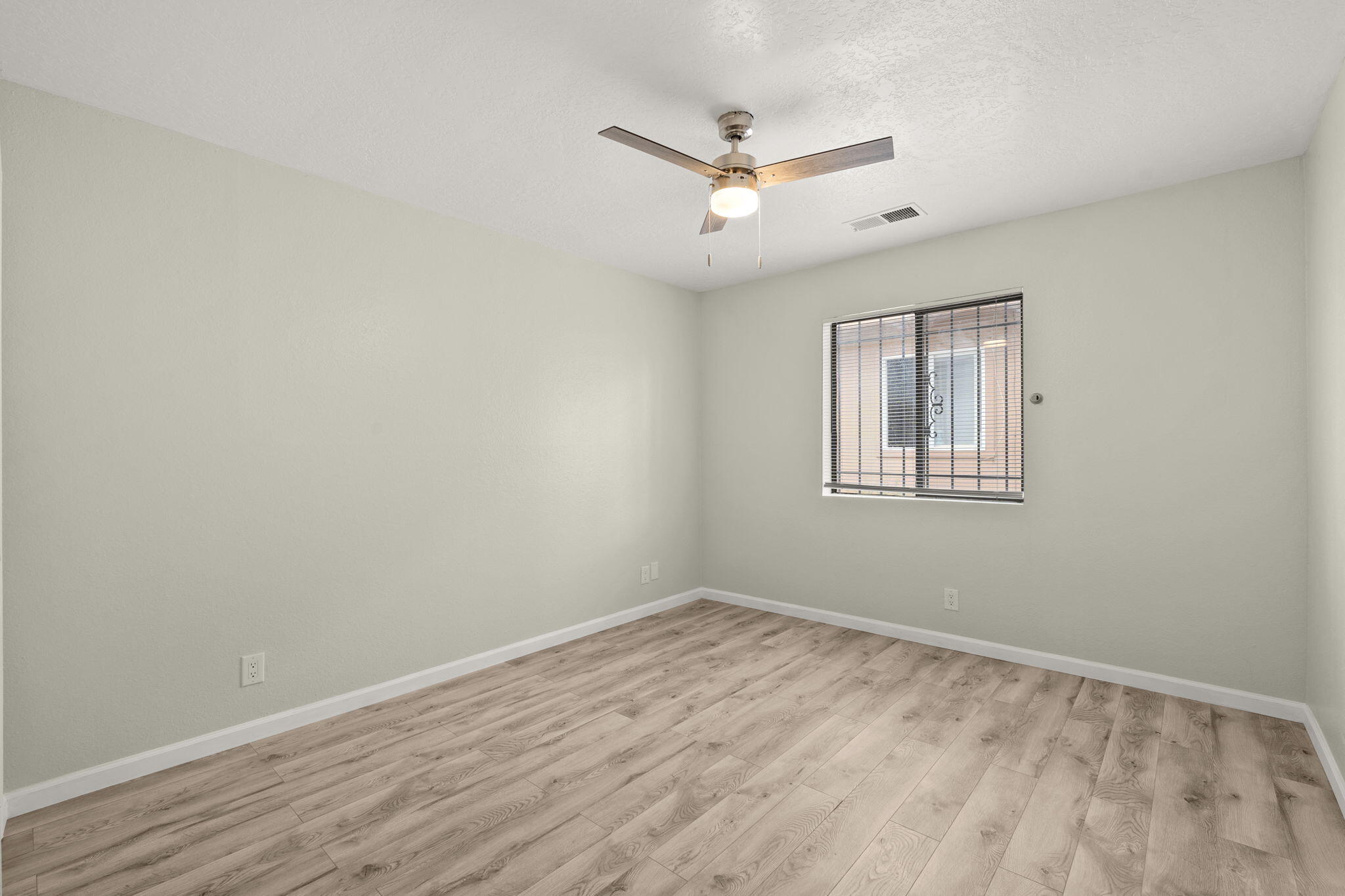 1331 APEX Court SE