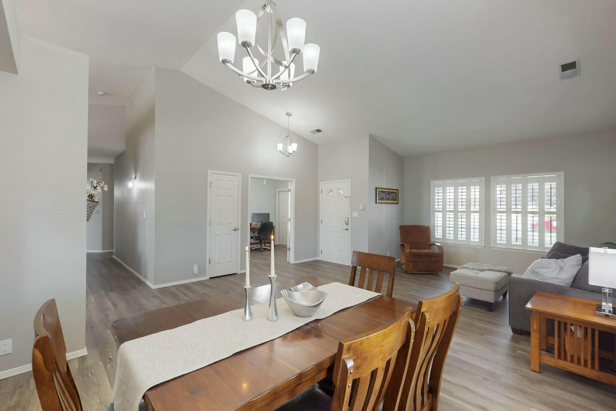 8401 HELEN HARDIN Street NE