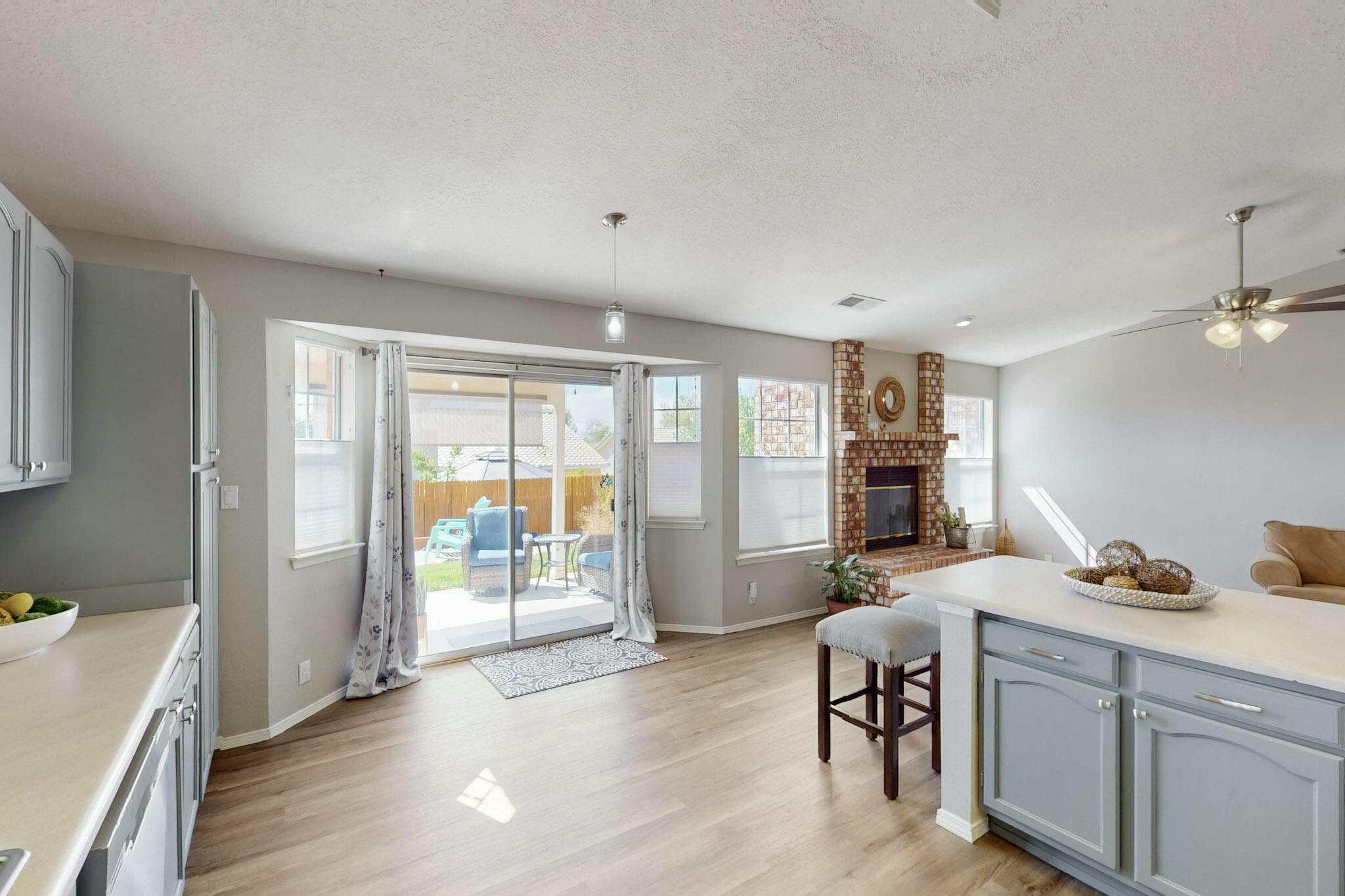 8401 HELEN HARDIN Street NE