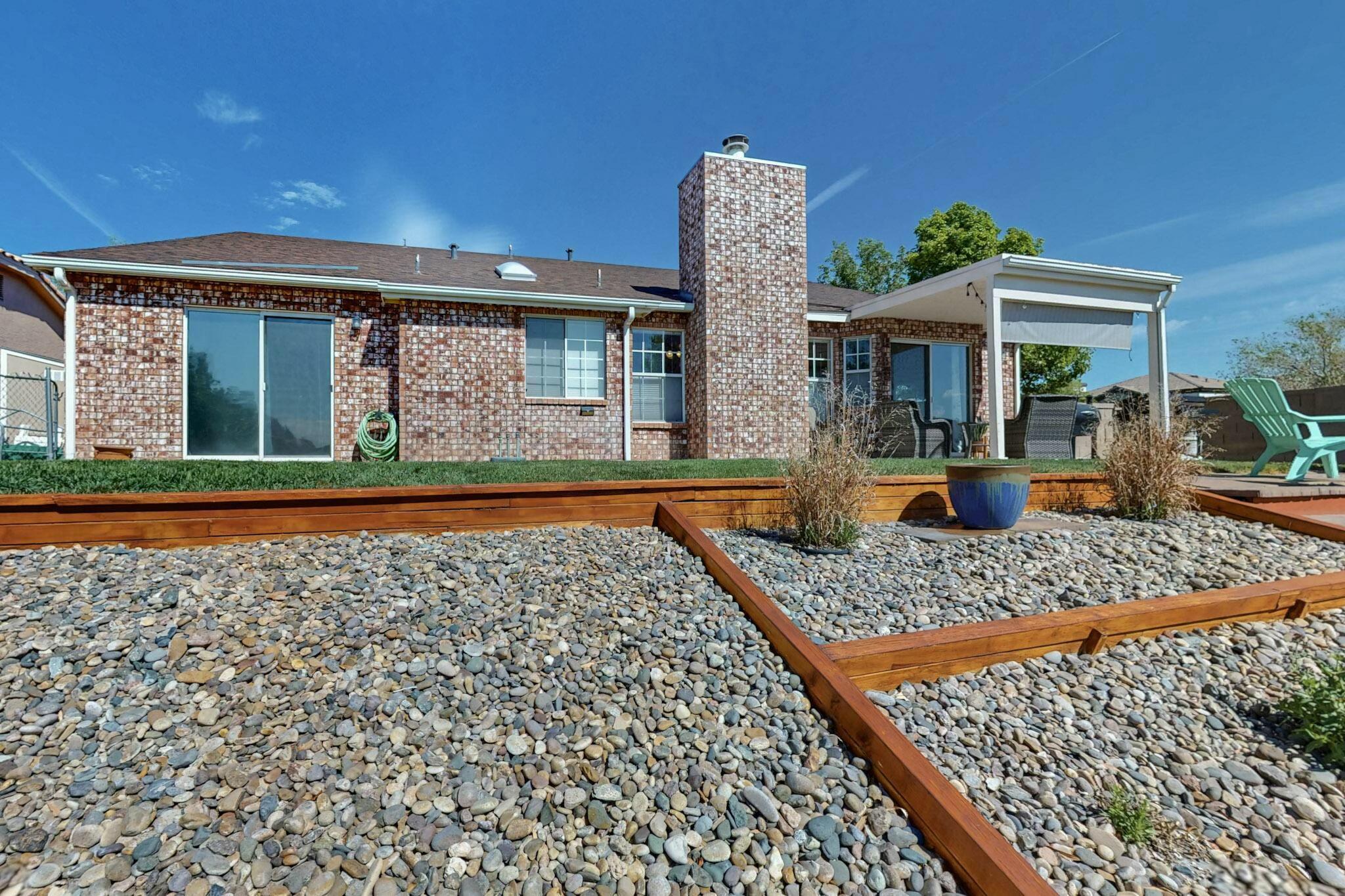 8401 HELEN HARDIN Street NE