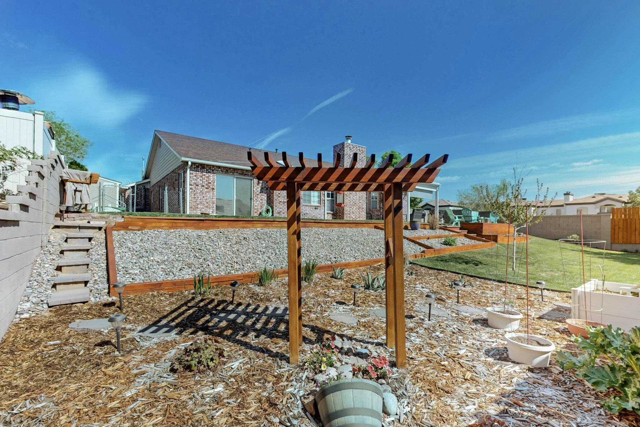 8401 HELEN HARDIN Street NE