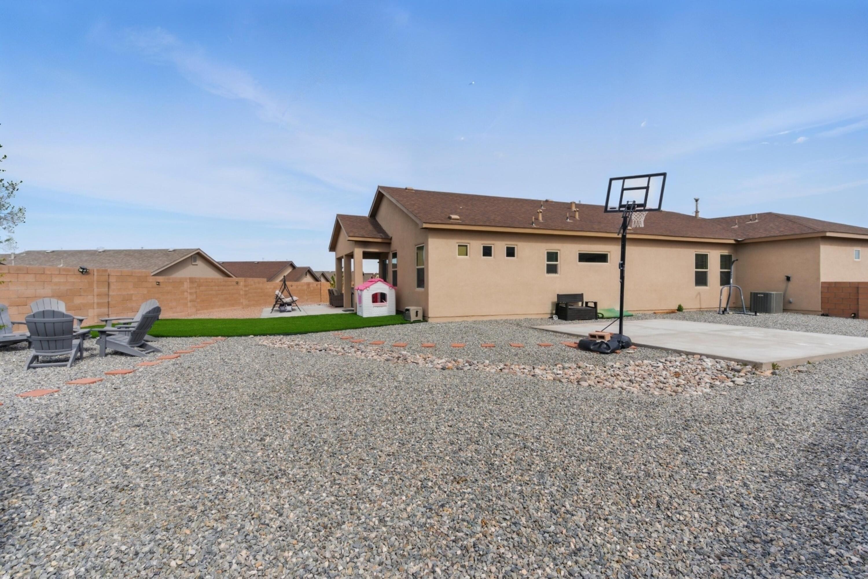 4381 BALD EAGLE Loop NE