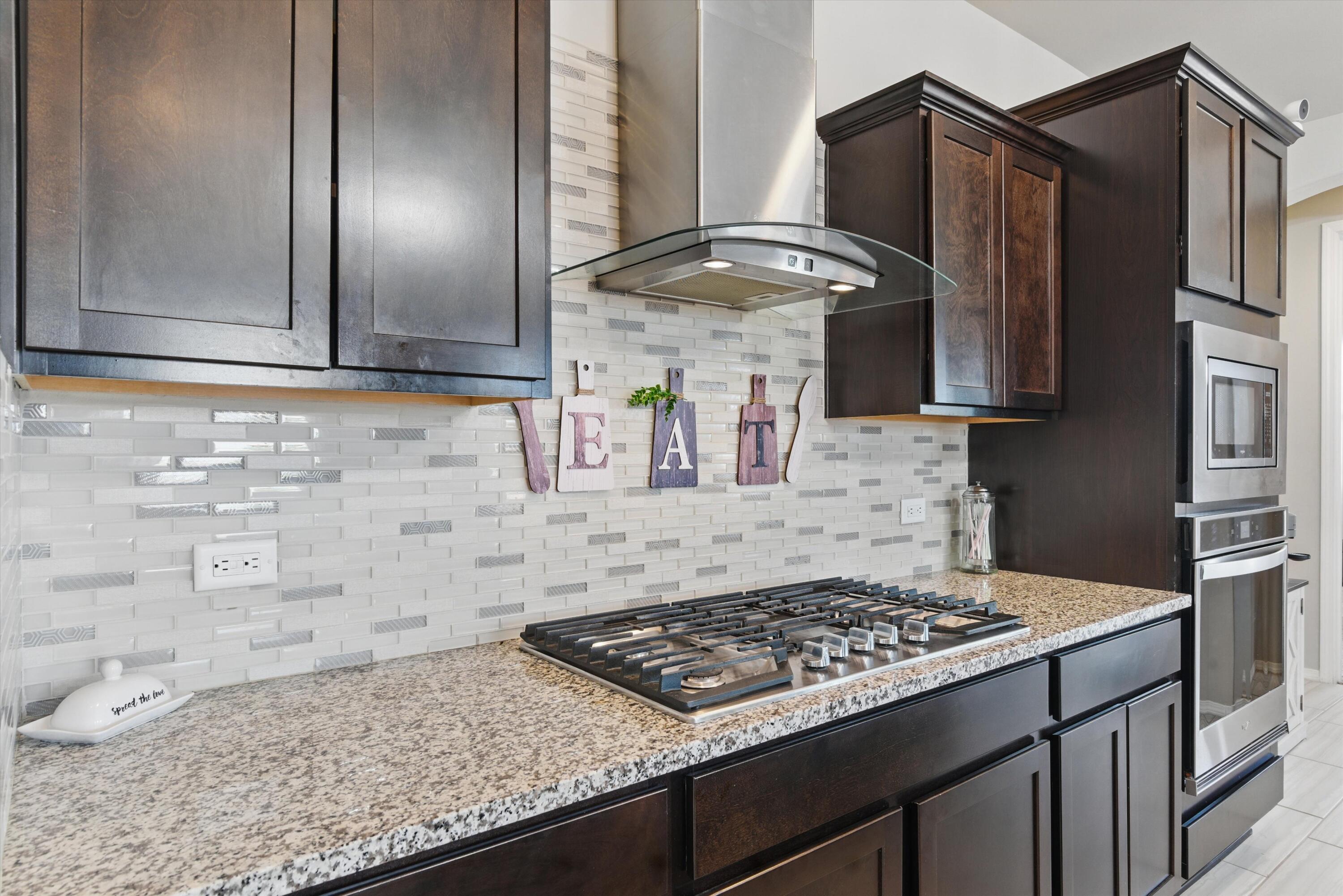 4381 BALD EAGLE Loop NE