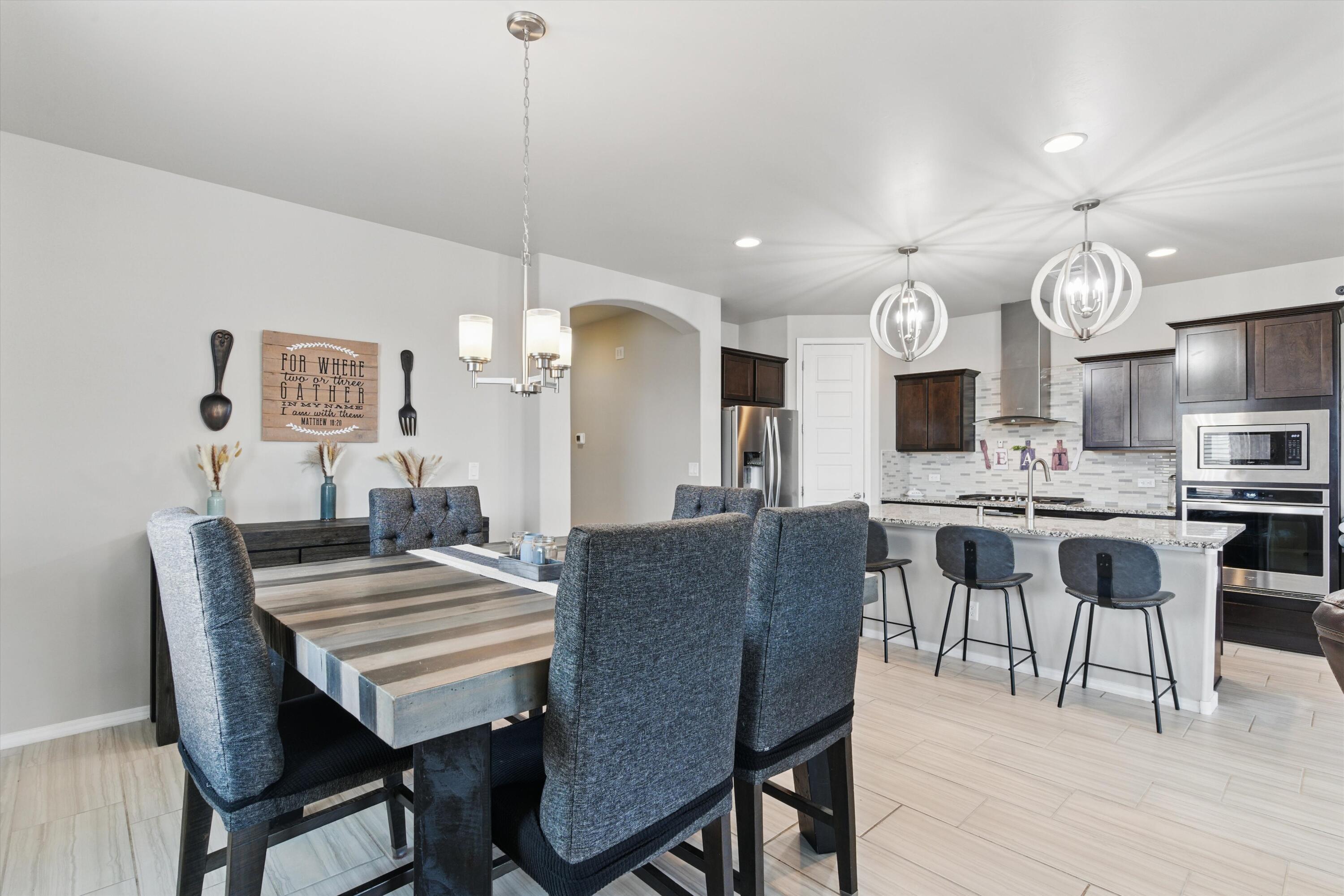 4381 BALD EAGLE Loop NE