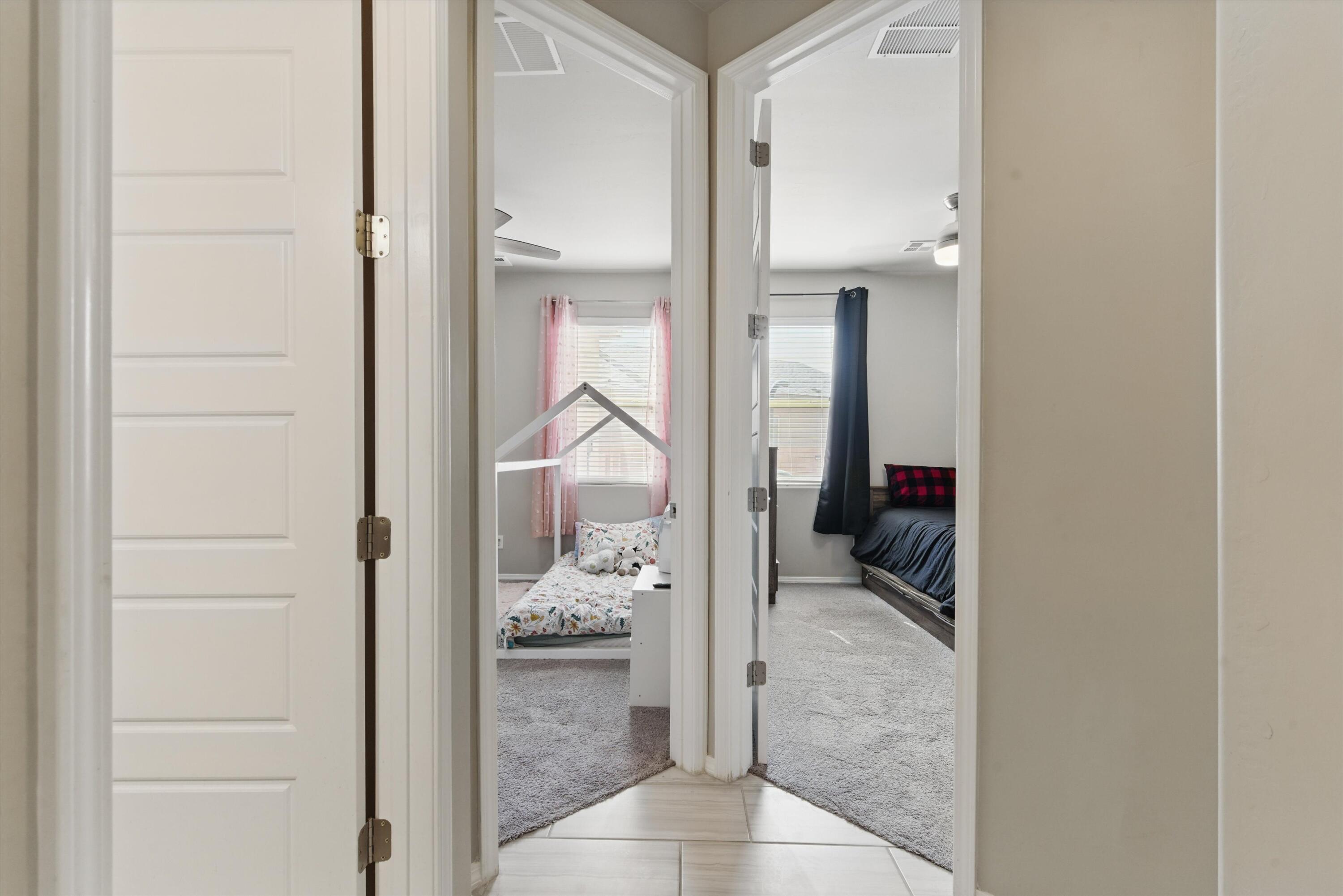 4381 BALD EAGLE Loop NE