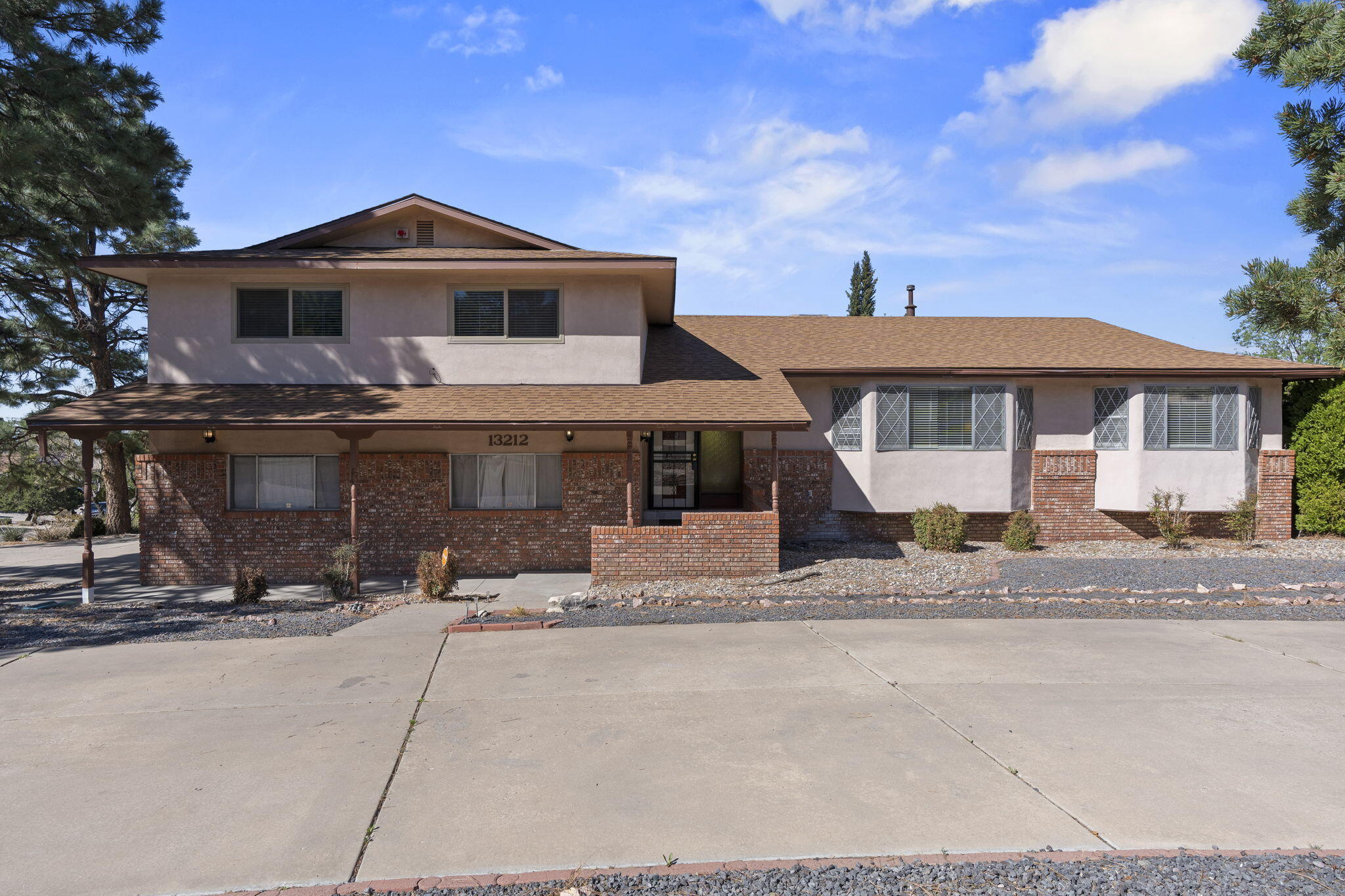 13212 MONTGOMERY Boulevard NE