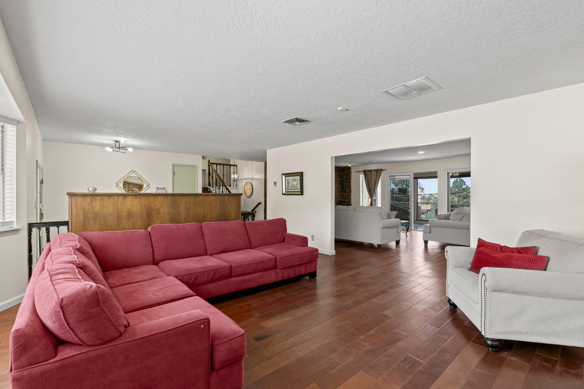 13212 MONTGOMERY Boulevard NE