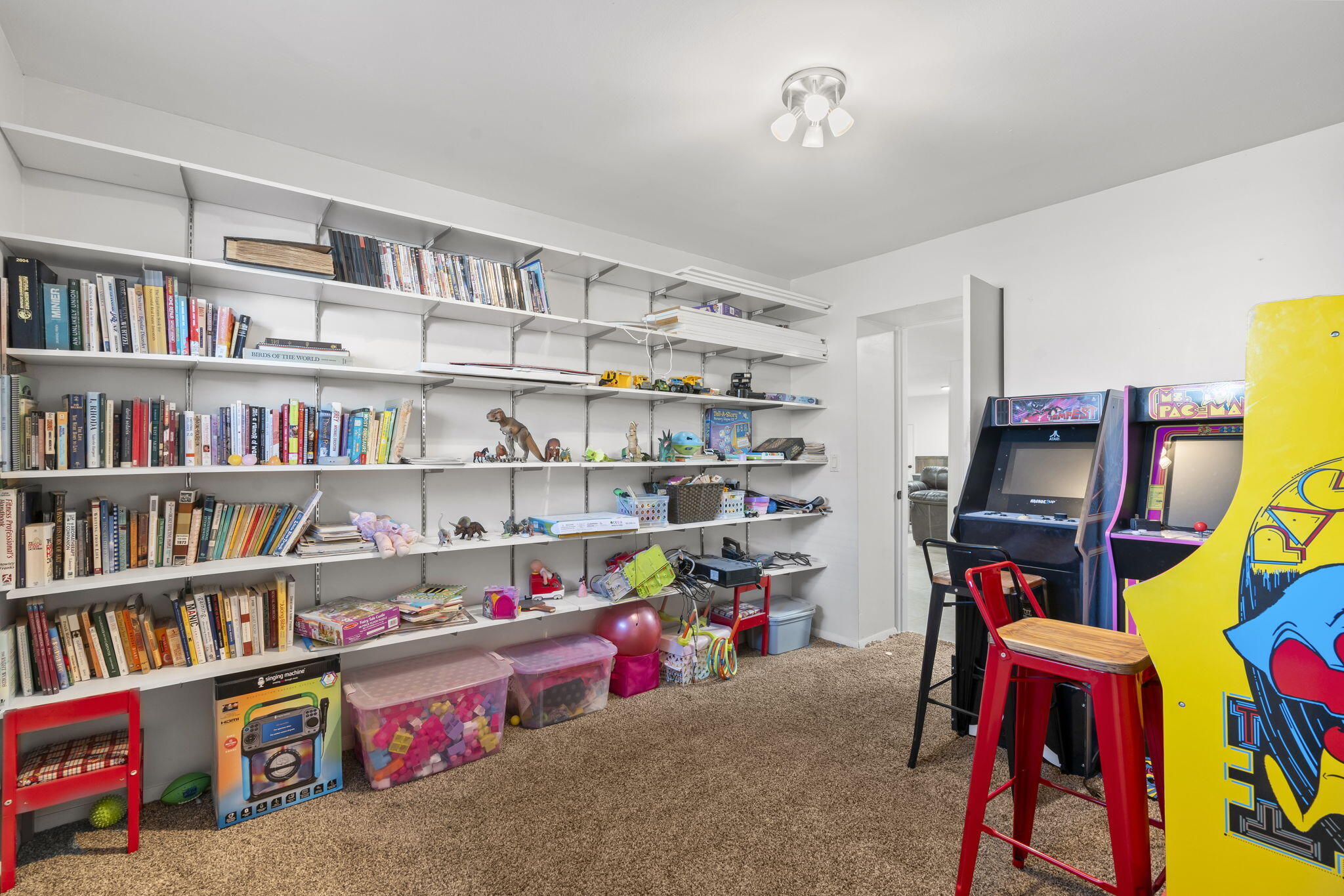 13212 MONTGOMERY Boulevard NE