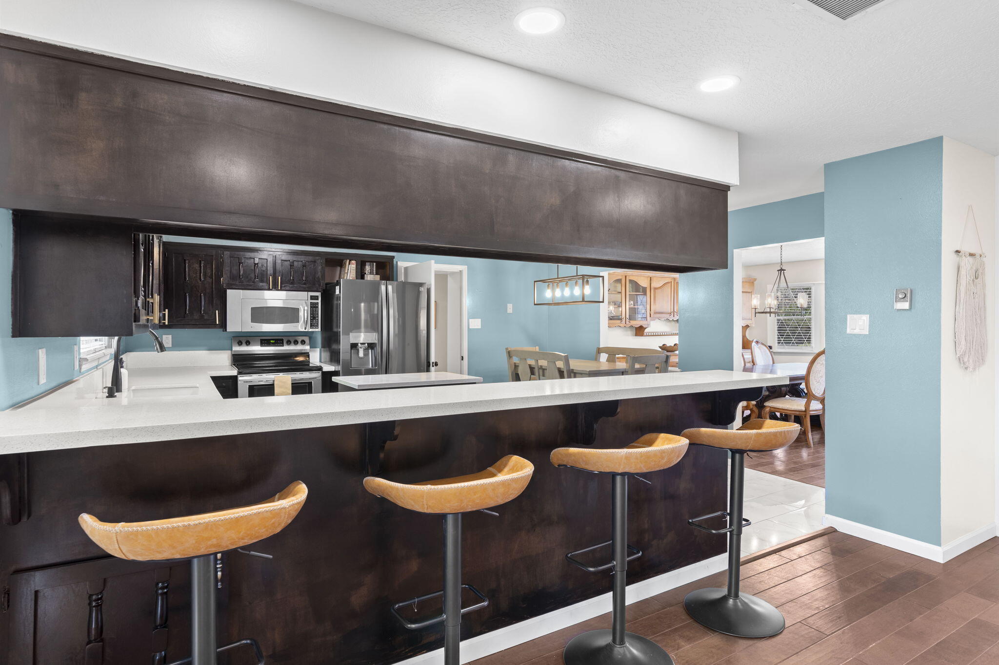13212 MONTGOMERY Boulevard NE