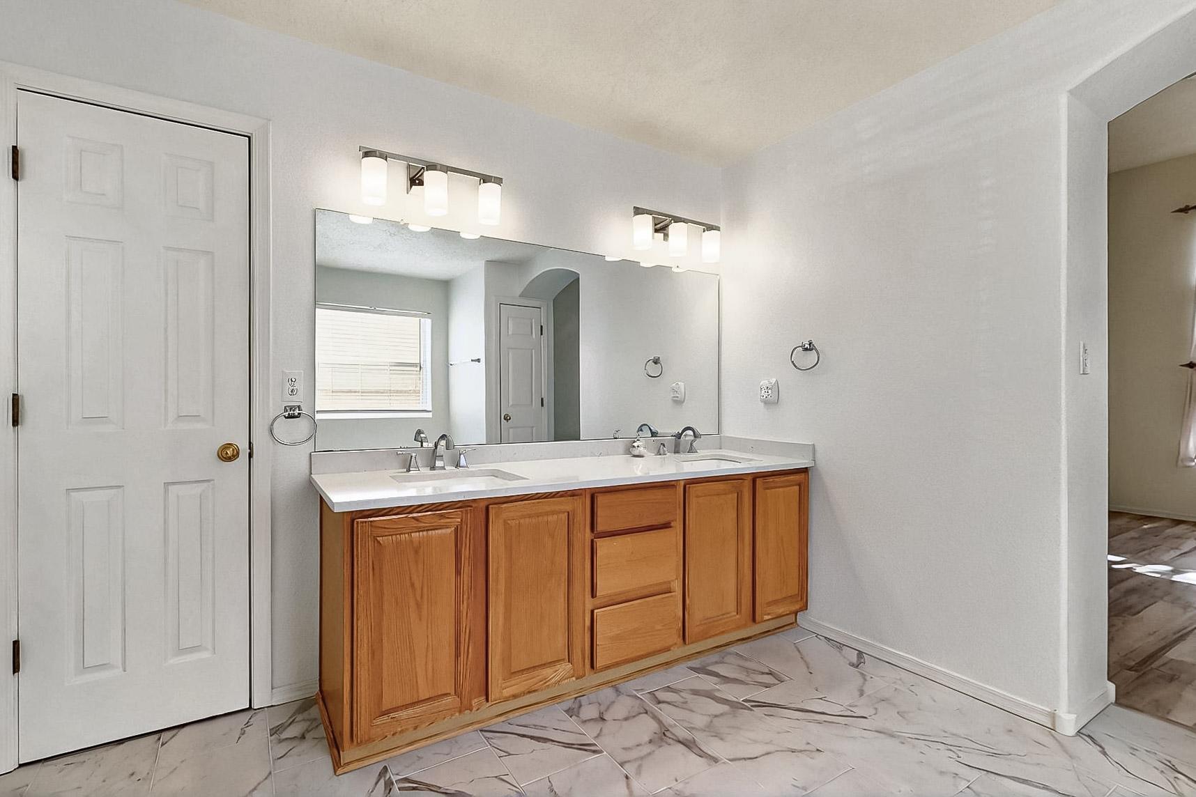 8108 RANCHO VIEJO Court NW