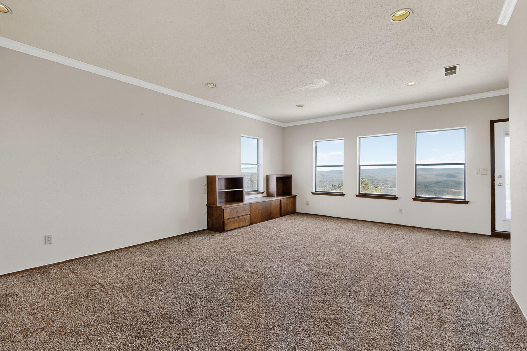 19 HIGH COUNTRY Drive
