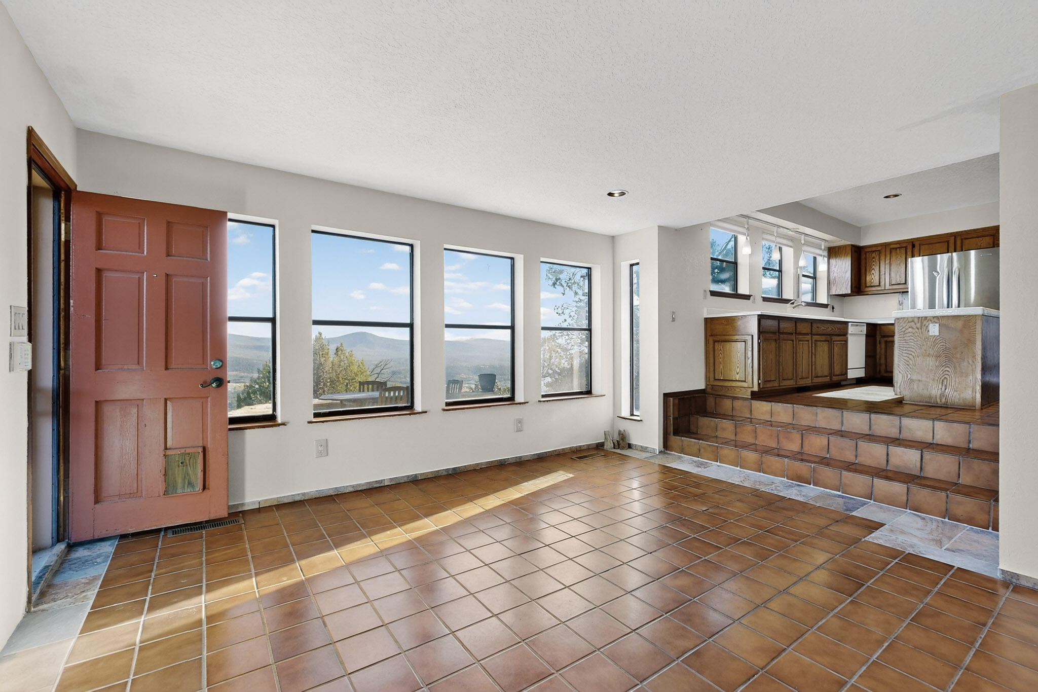 19 HIGH COUNTRY Drive