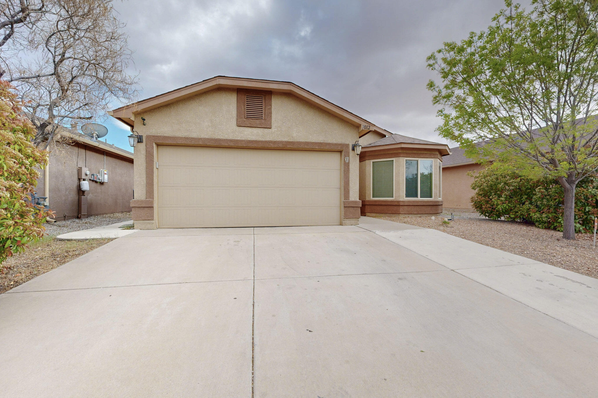 7012 CANYON CLIFF Road NW