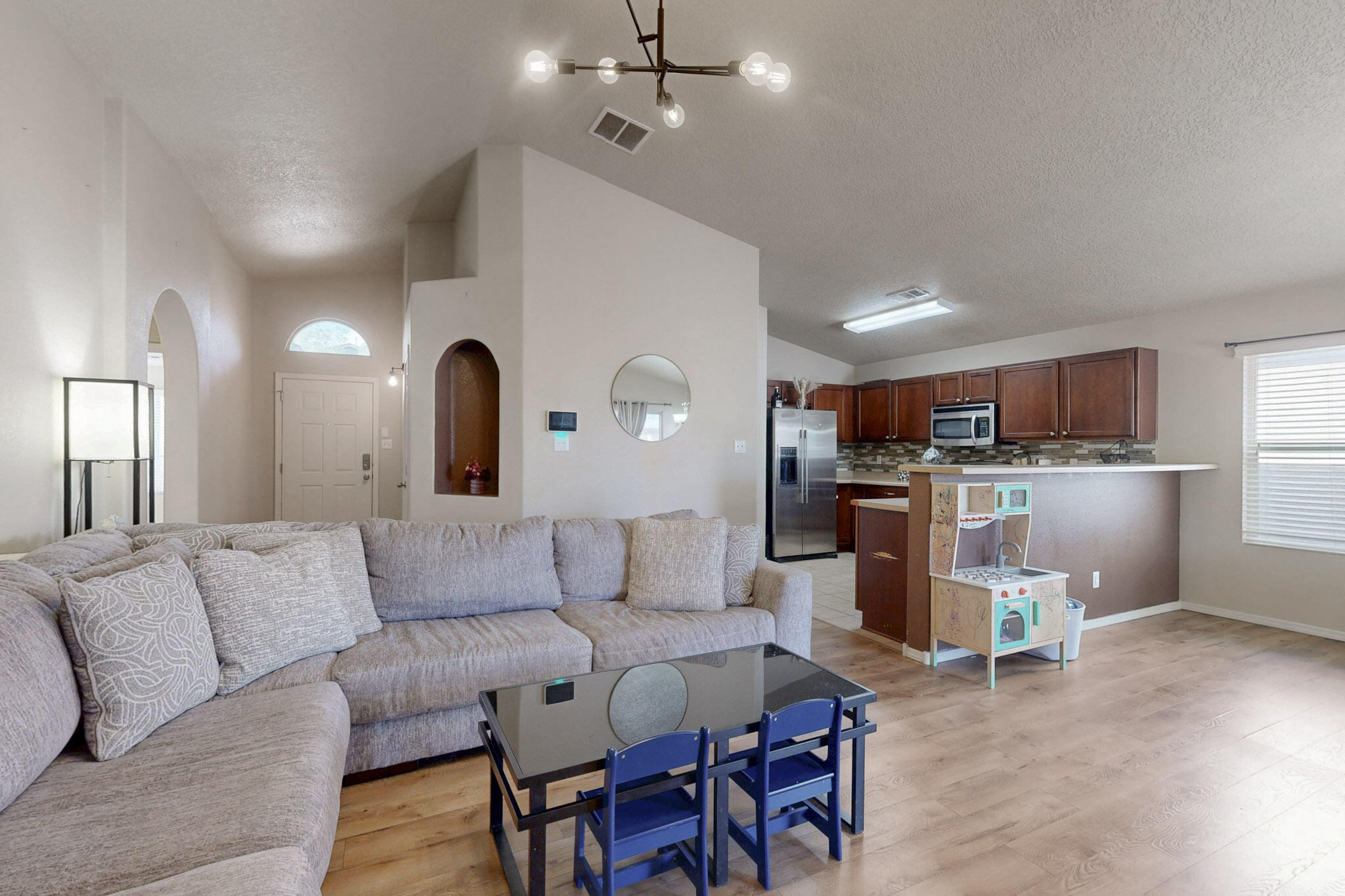 7012 CANYON CLIFF Road NW