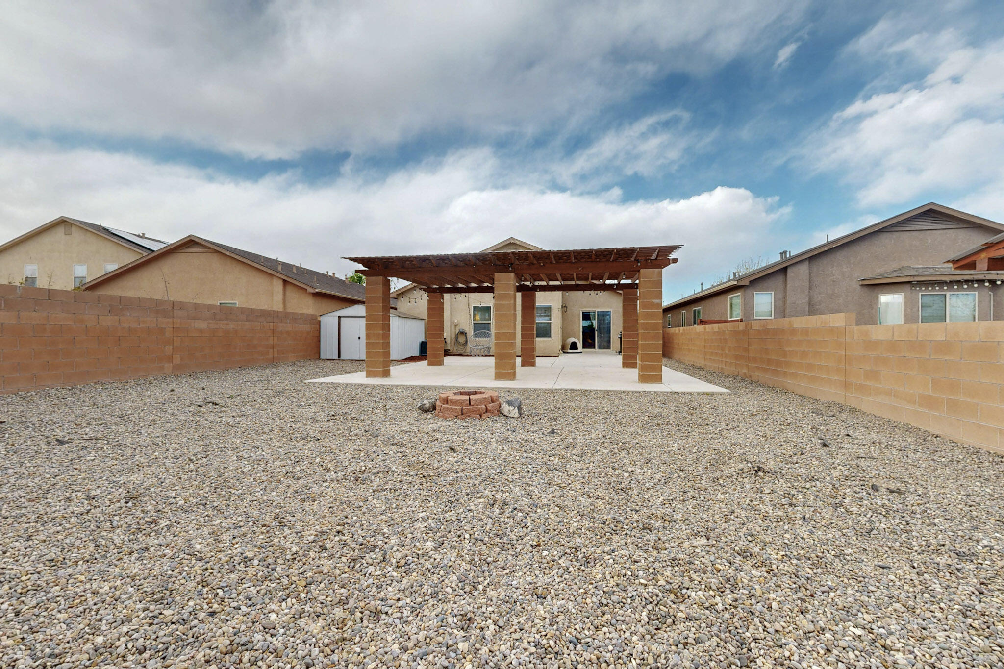 7012 CANYON CLIFF Road NW