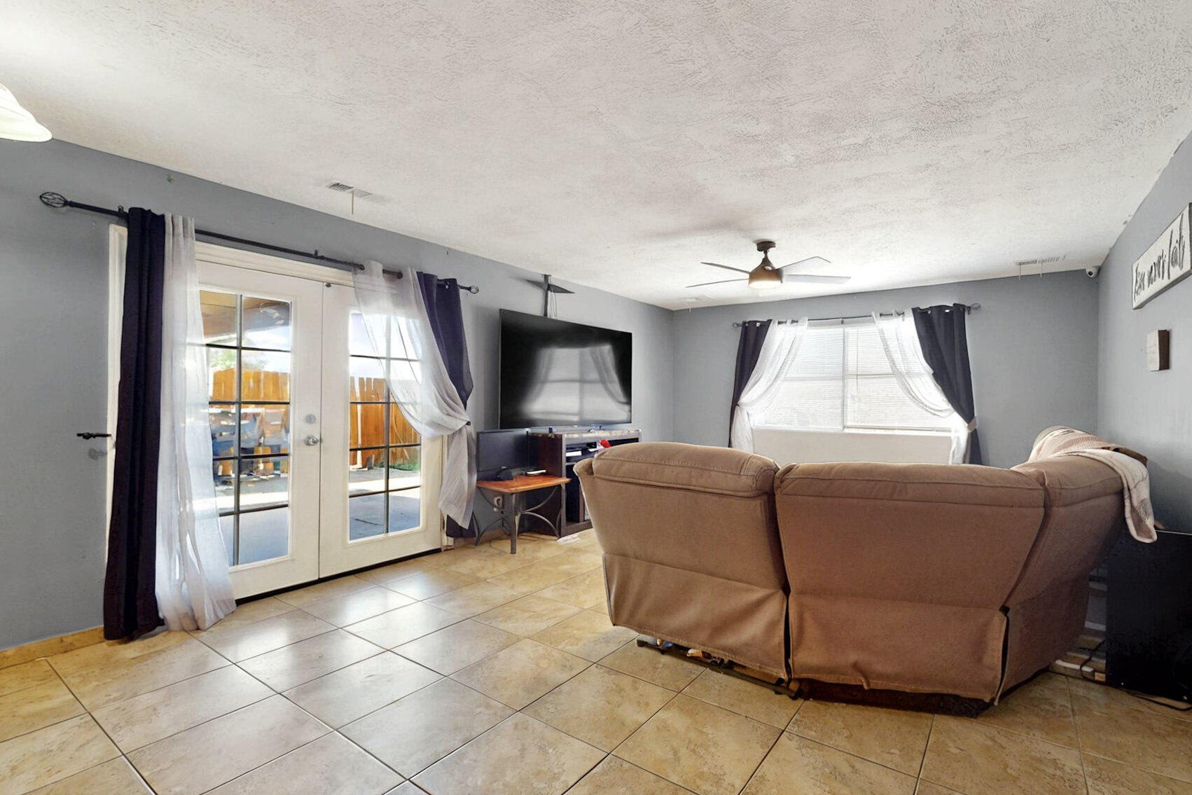 461 BIRDIE Court SE