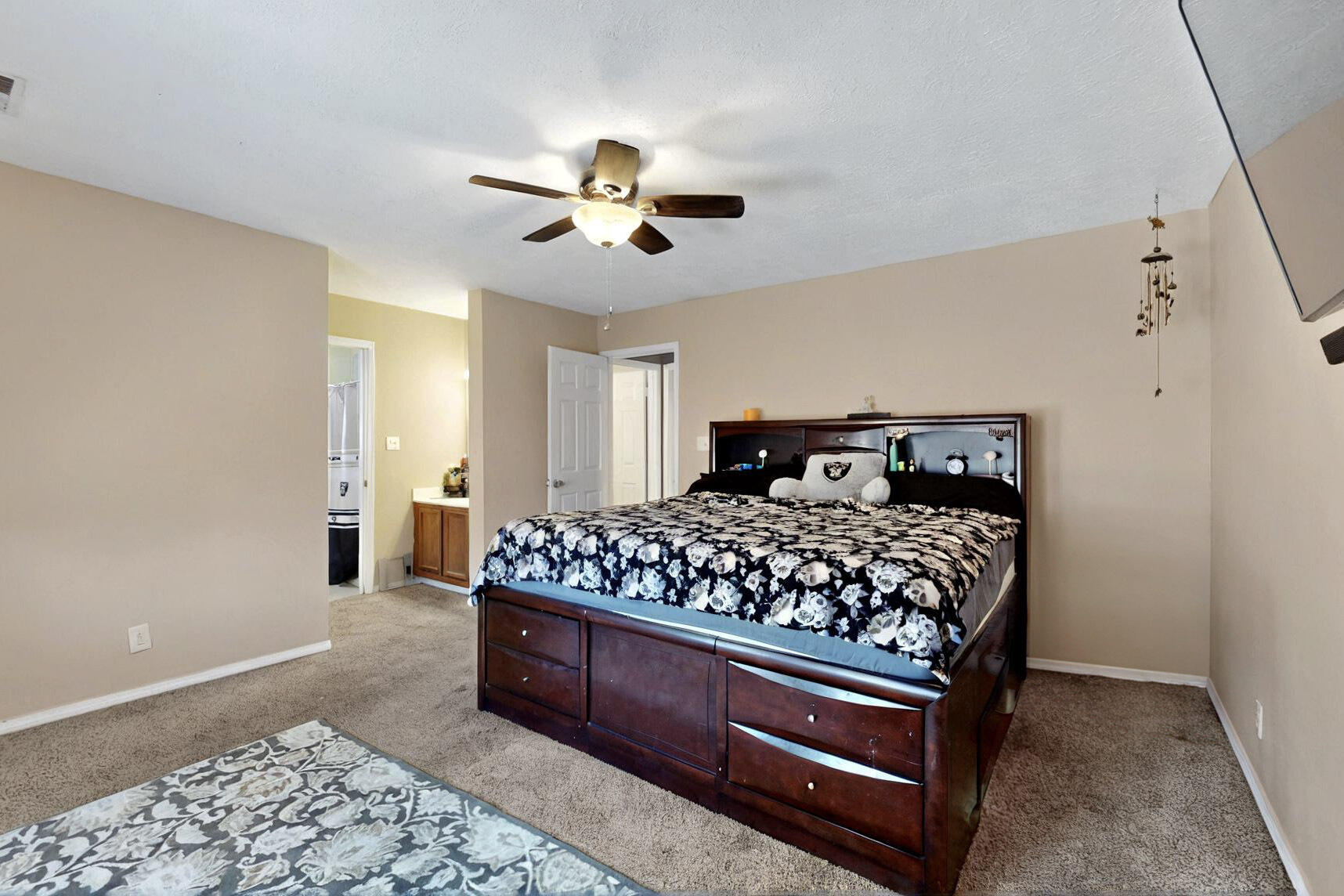 461 BIRDIE Court SE