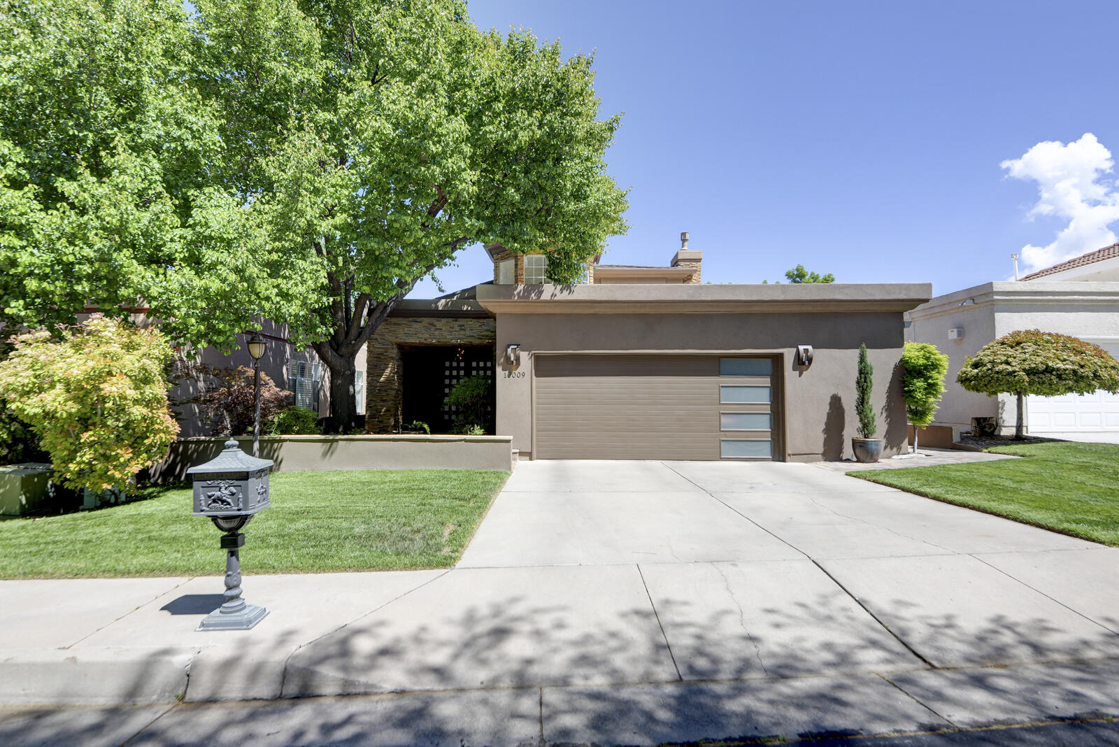 10009 BARRINSON NE