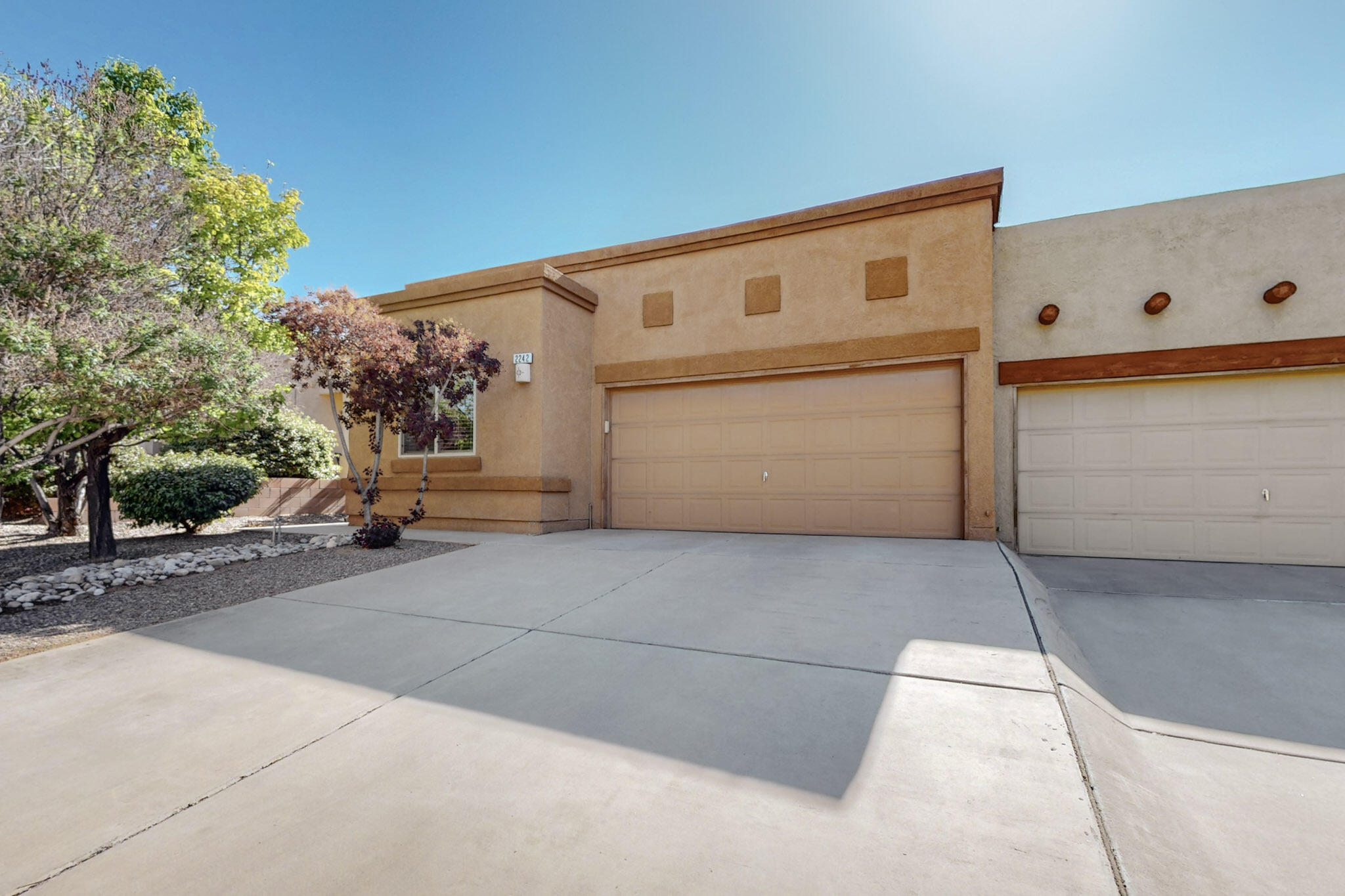 2242 CORTINA Loop SE