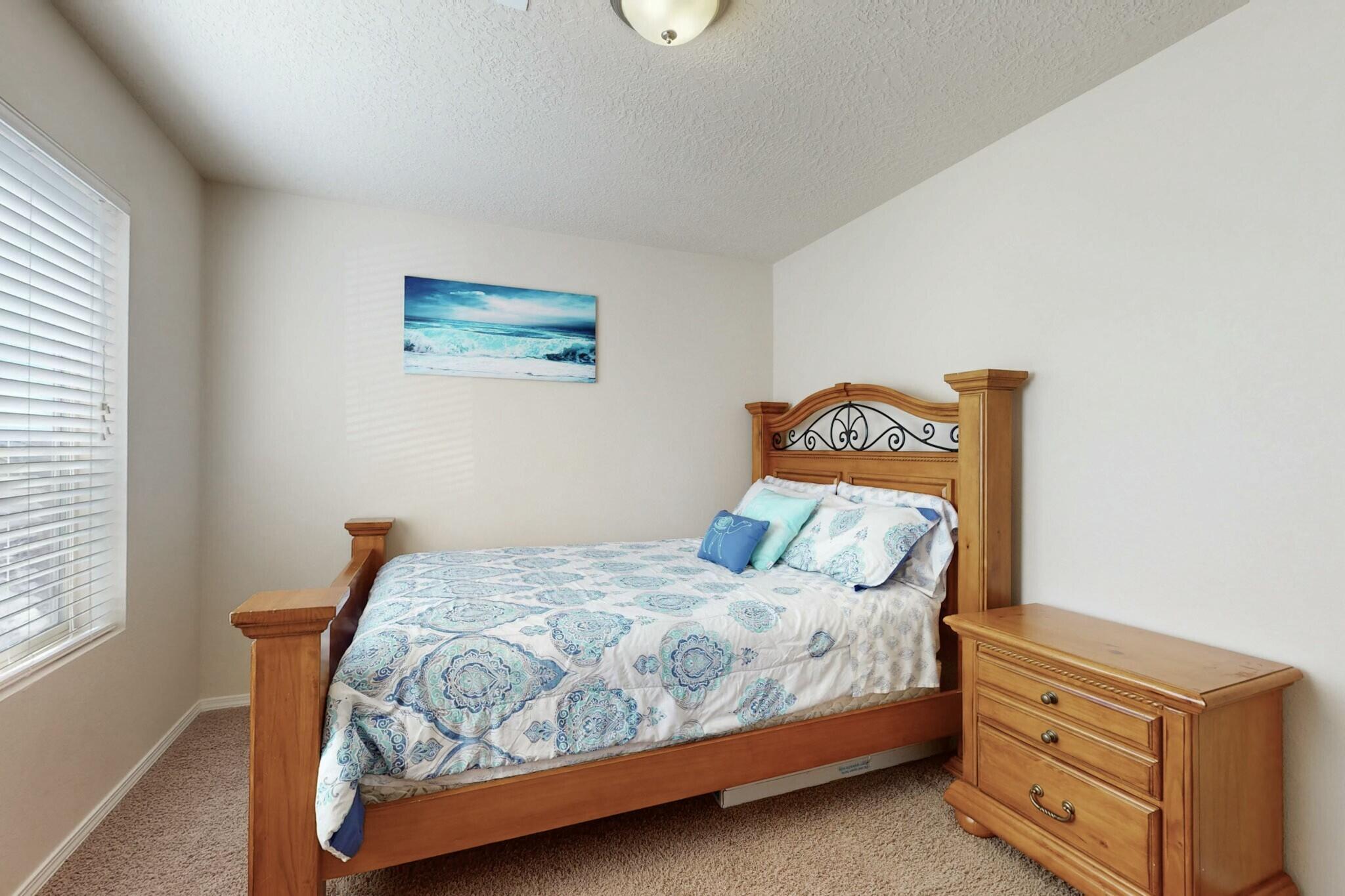 1842 BUCKSKIN Loop NE