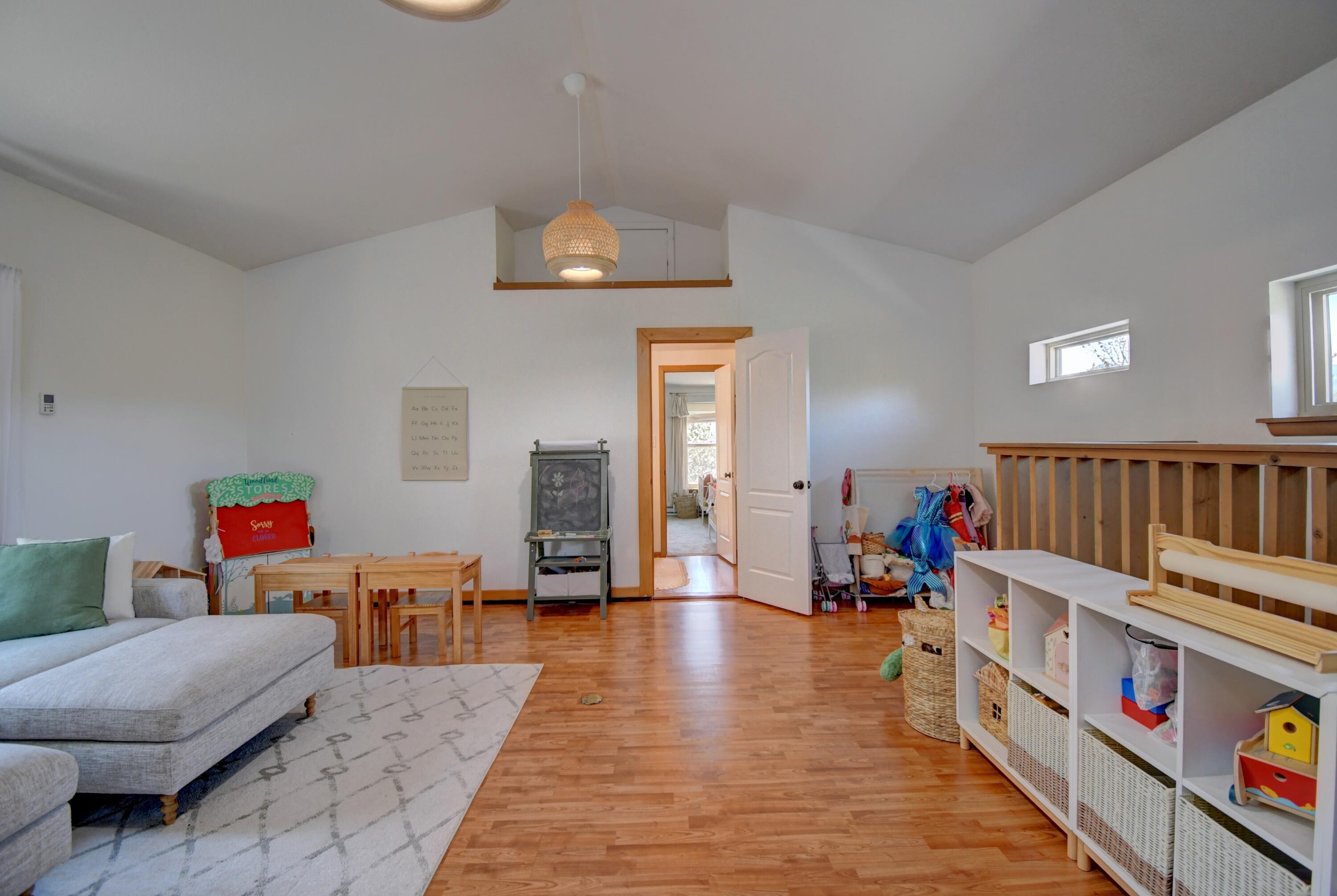 54 Camino Alto