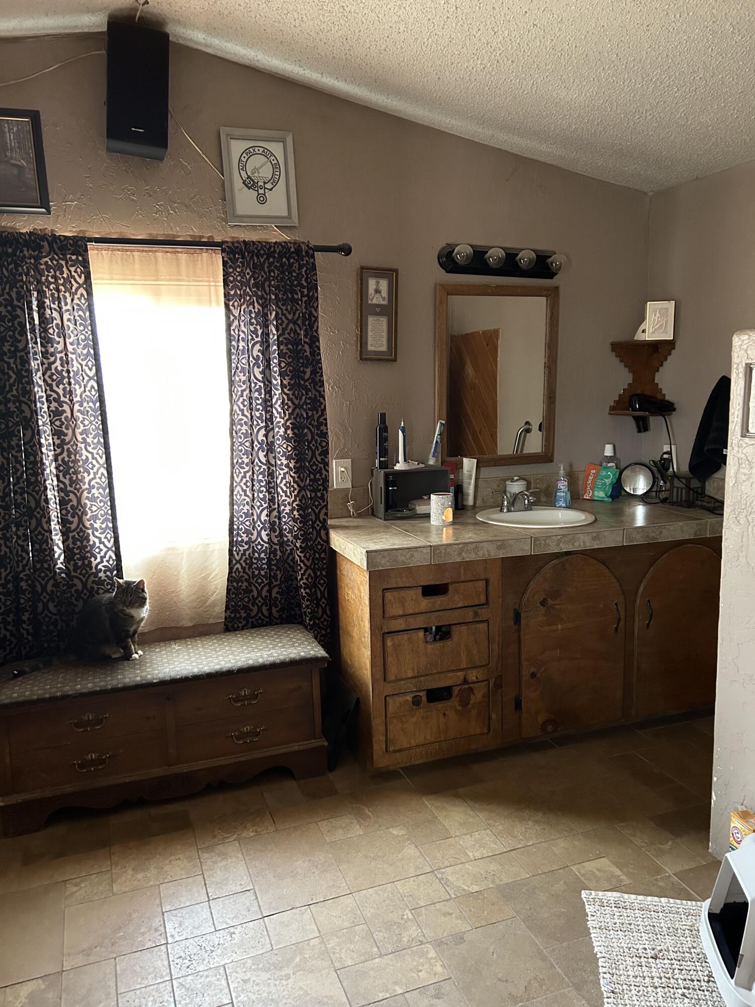 17 HOPI Drive