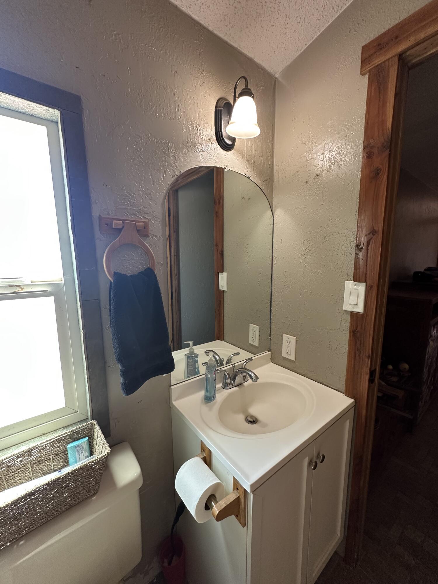 17 HOPI Drive
