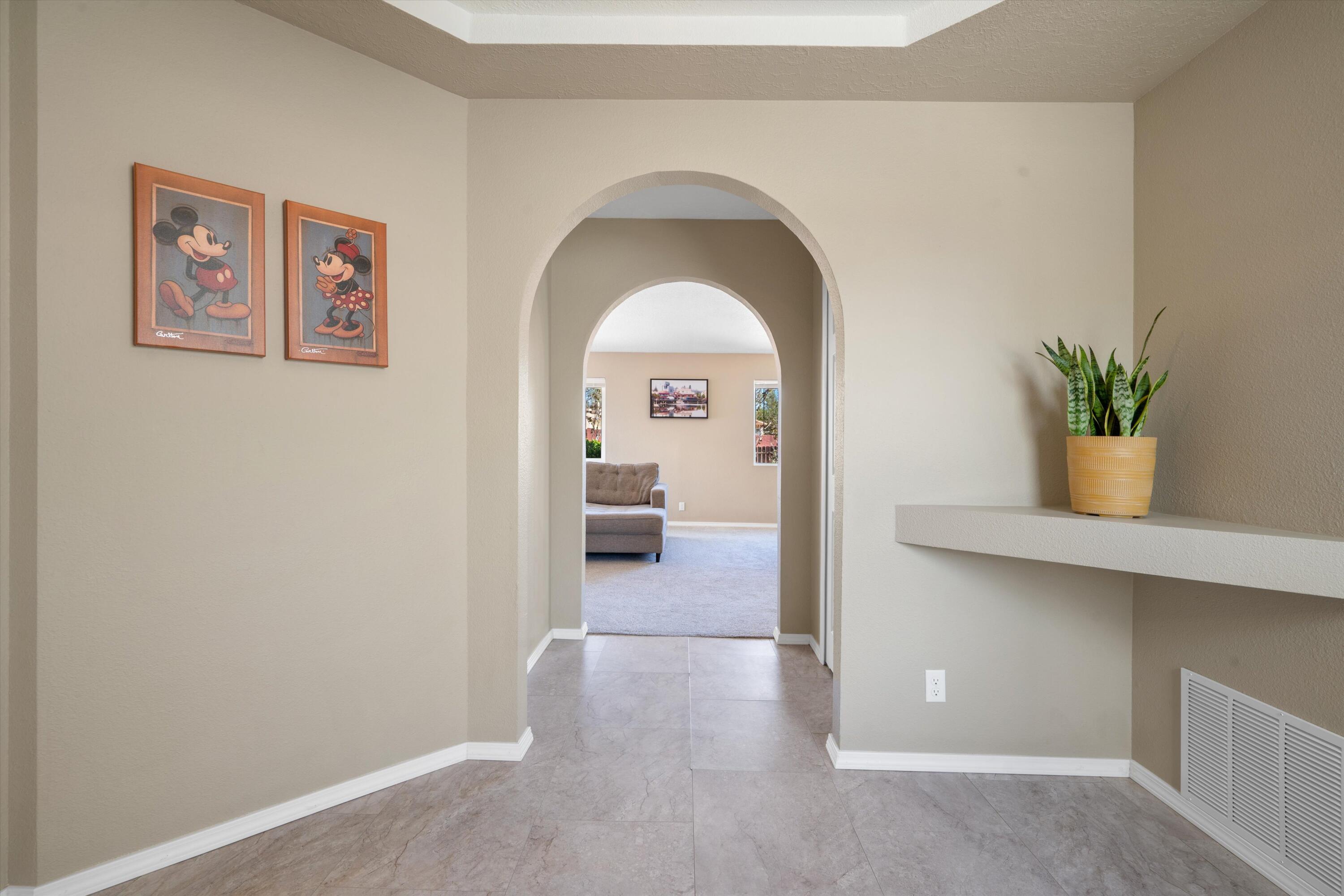 1313 BELLFLOWER Drive NE