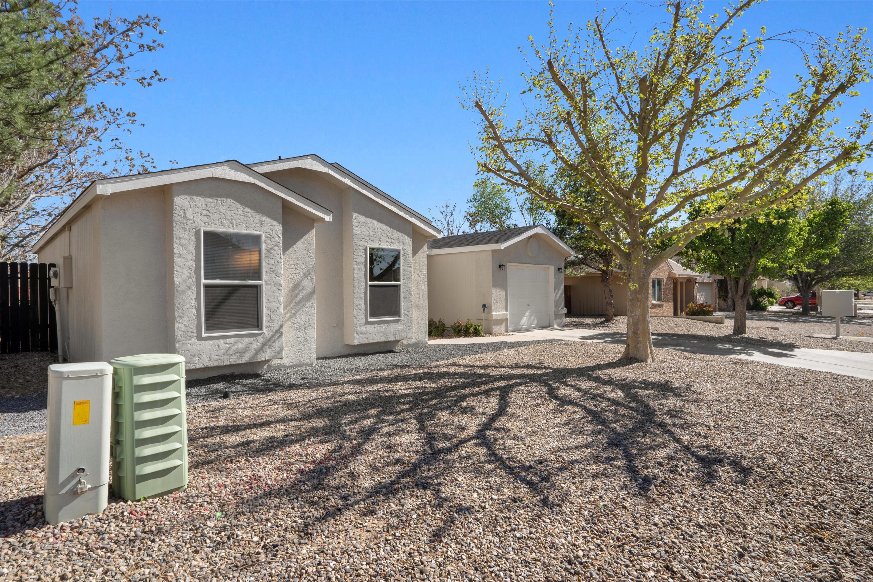 1313 BELLFLOWER Drive NE