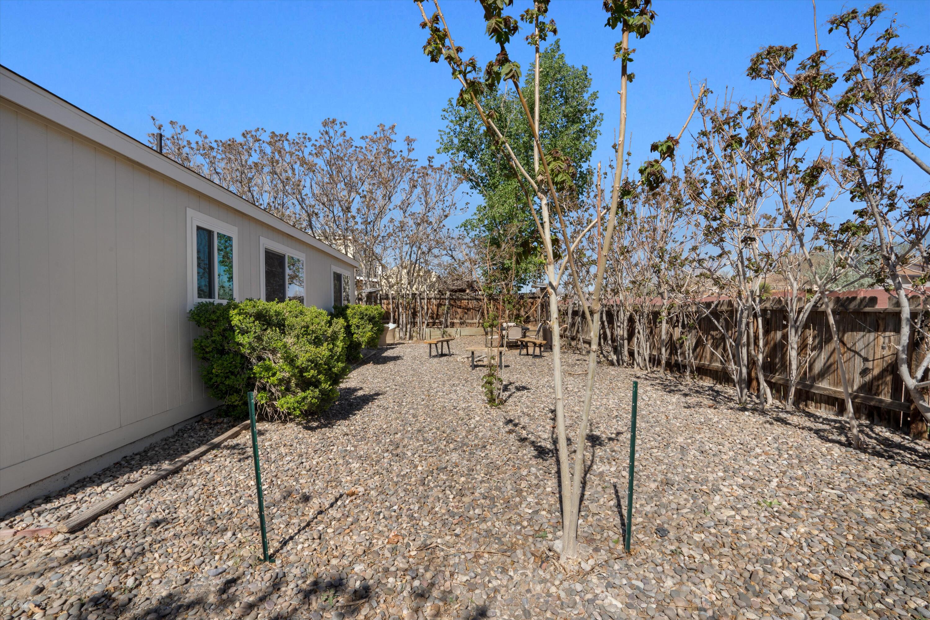 1313 BELLFLOWER Drive NE
