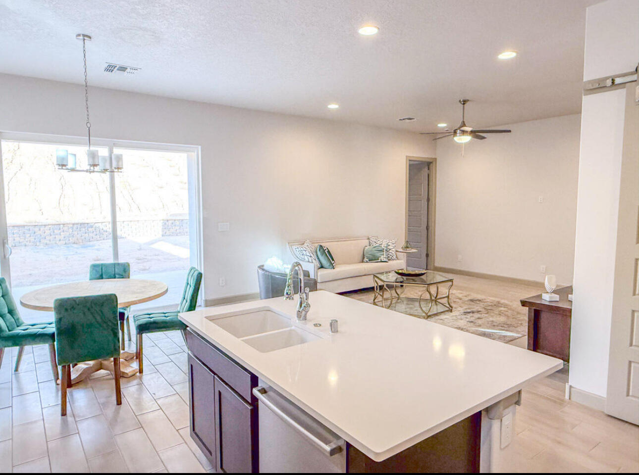 1712 TESORO Loop NW