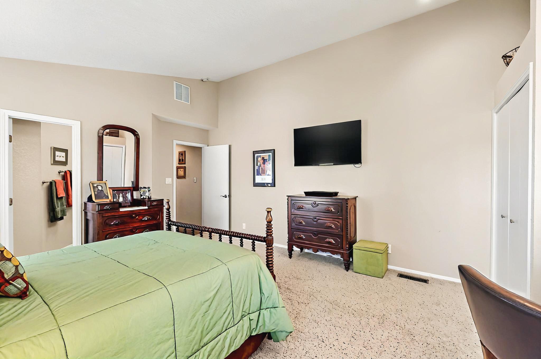 4912 CAMINO DE MONTE NE