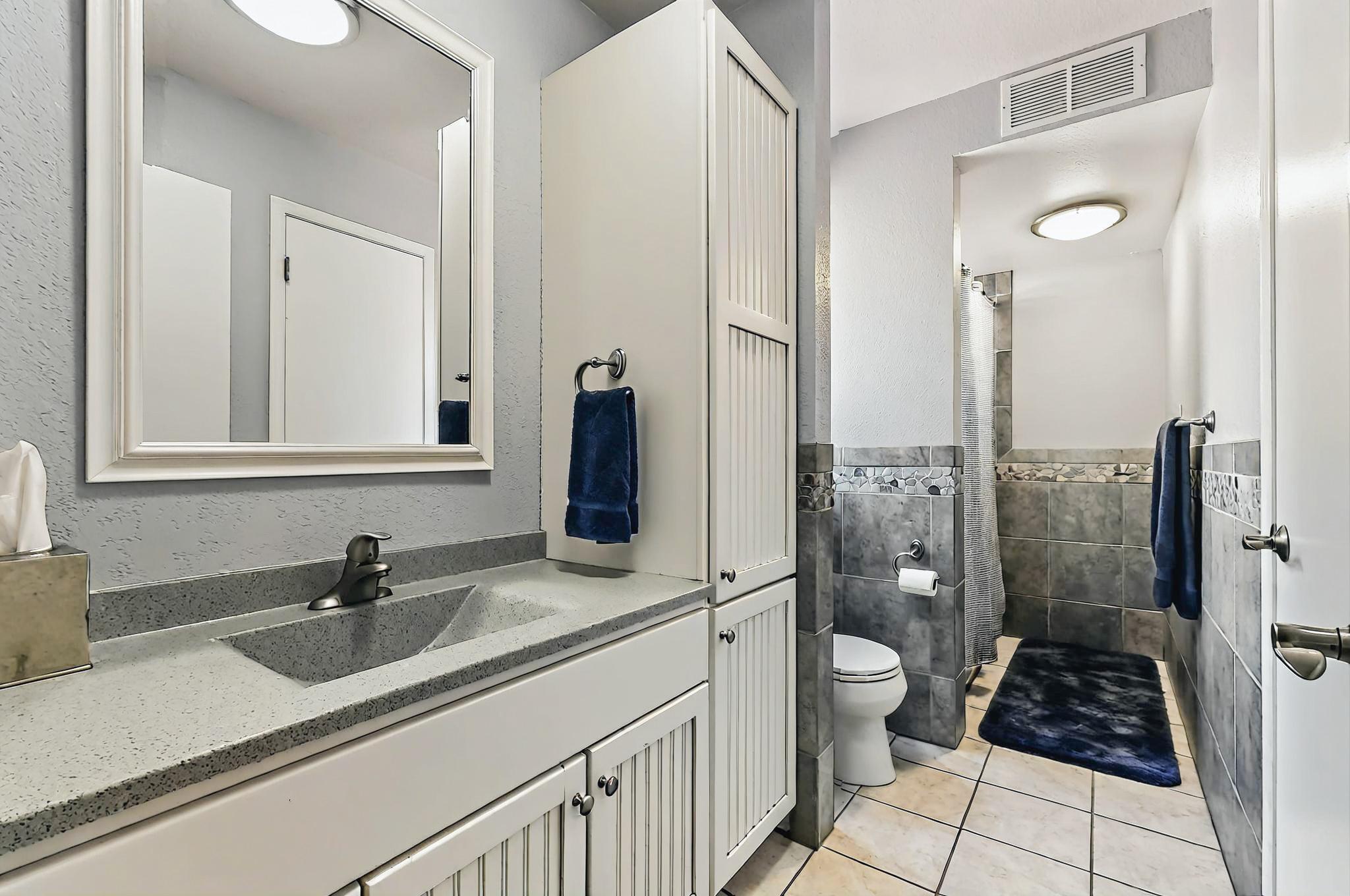 4912 CAMINO DE MONTE NE