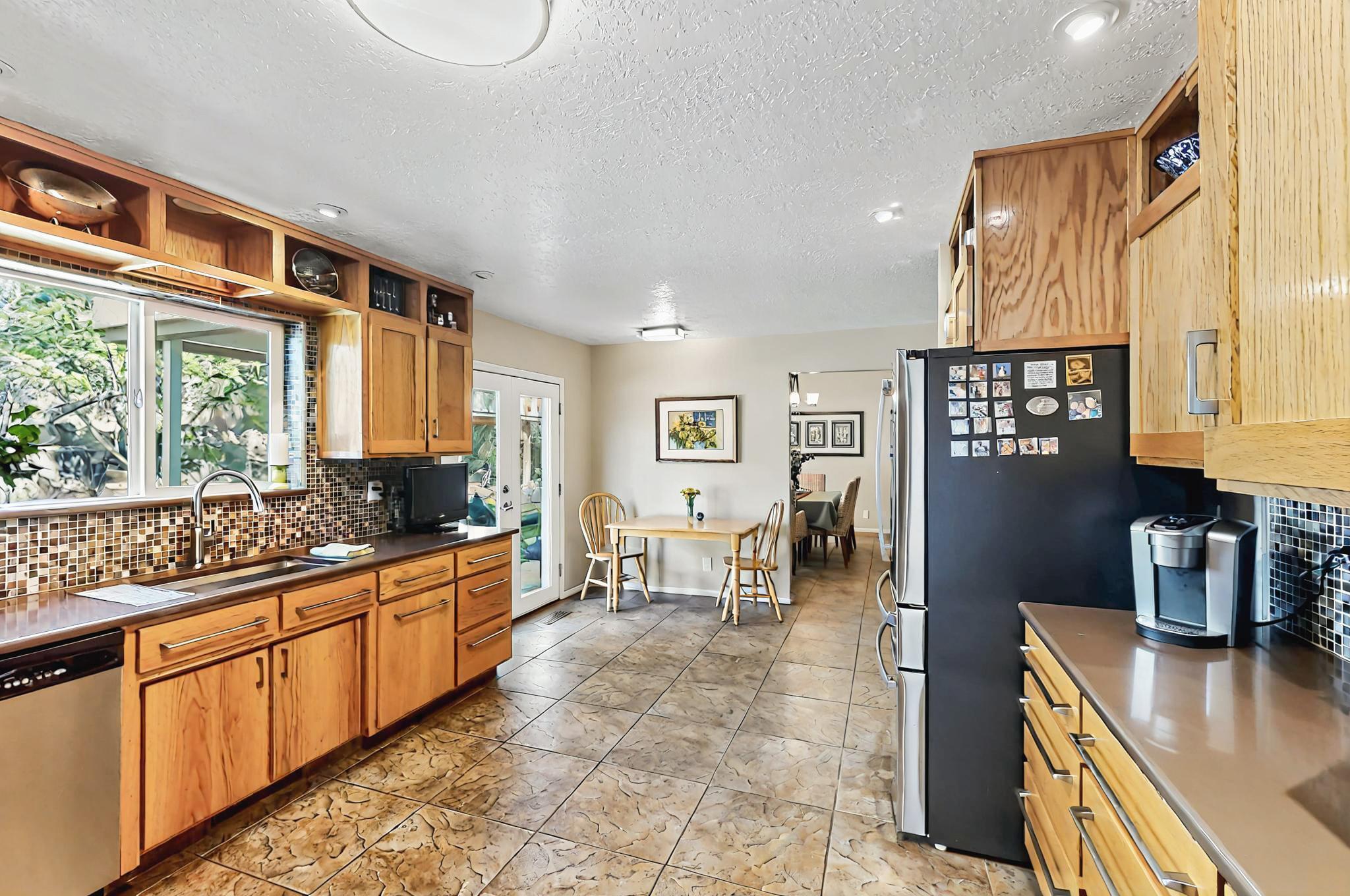 4912 CAMINO DE MONTE NE