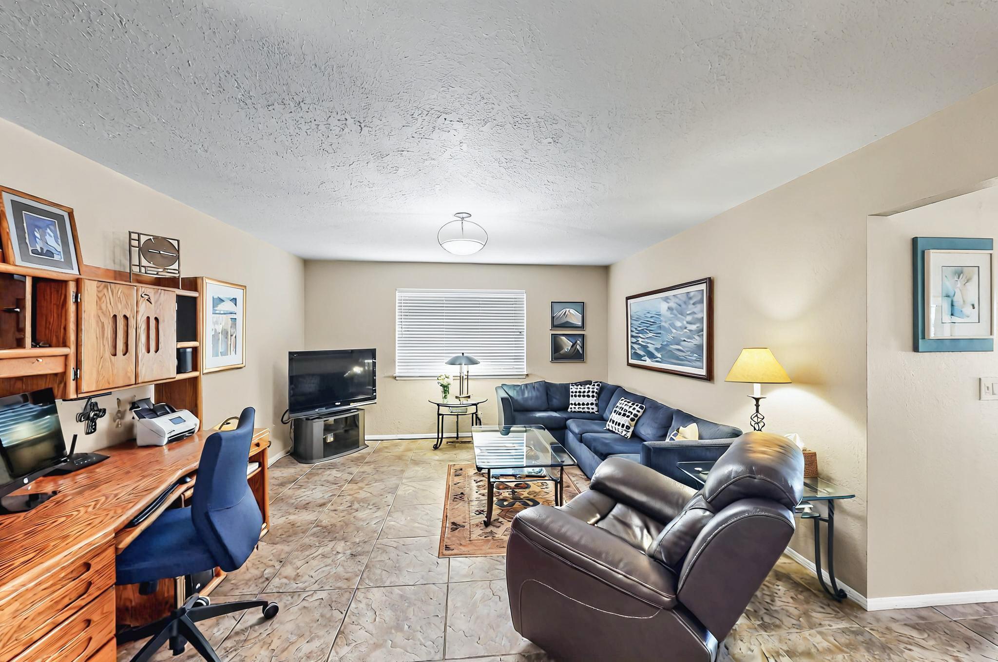4912 CAMINO DE MONTE NE