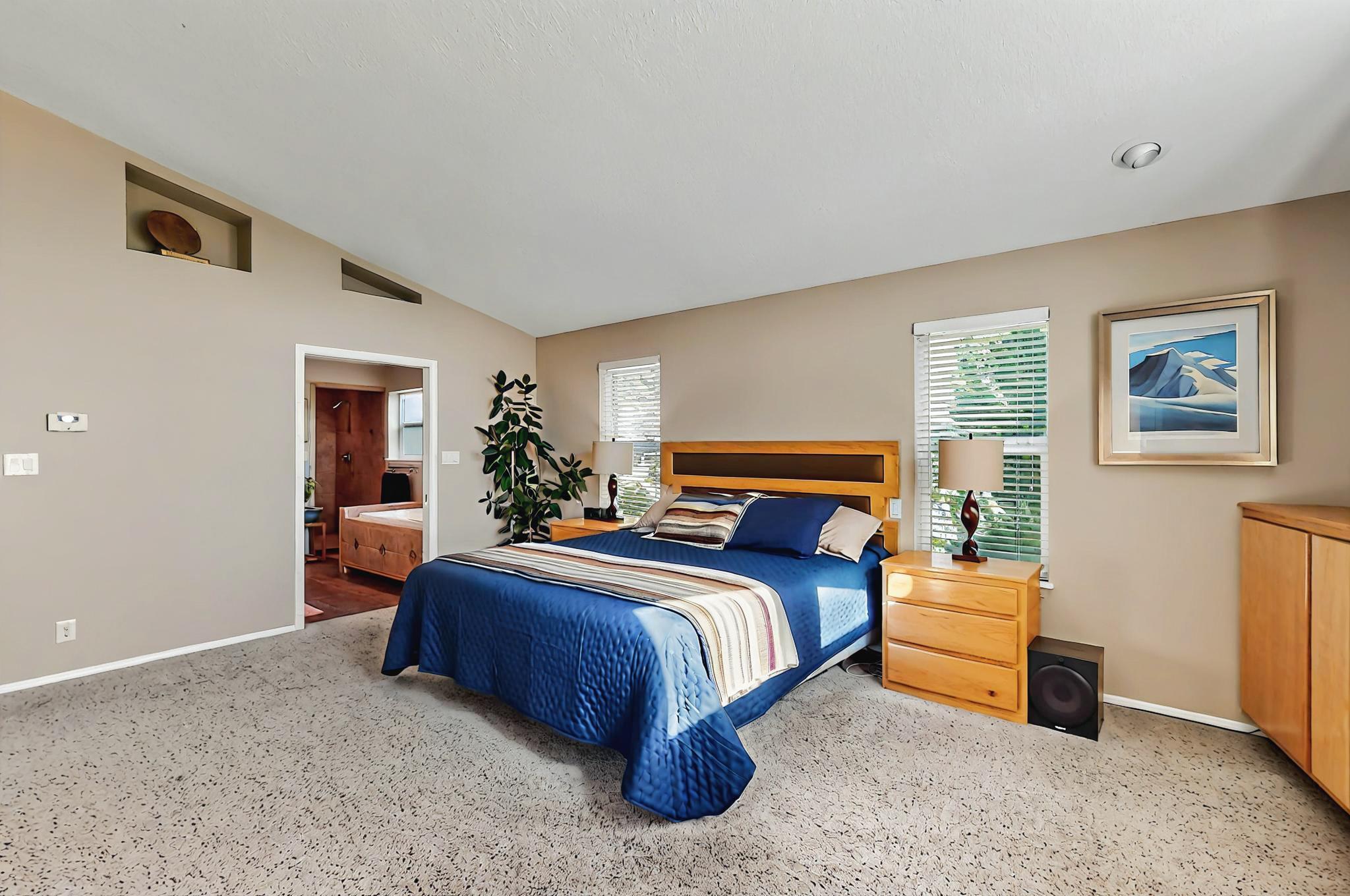 4912 CAMINO DE MONTE NE