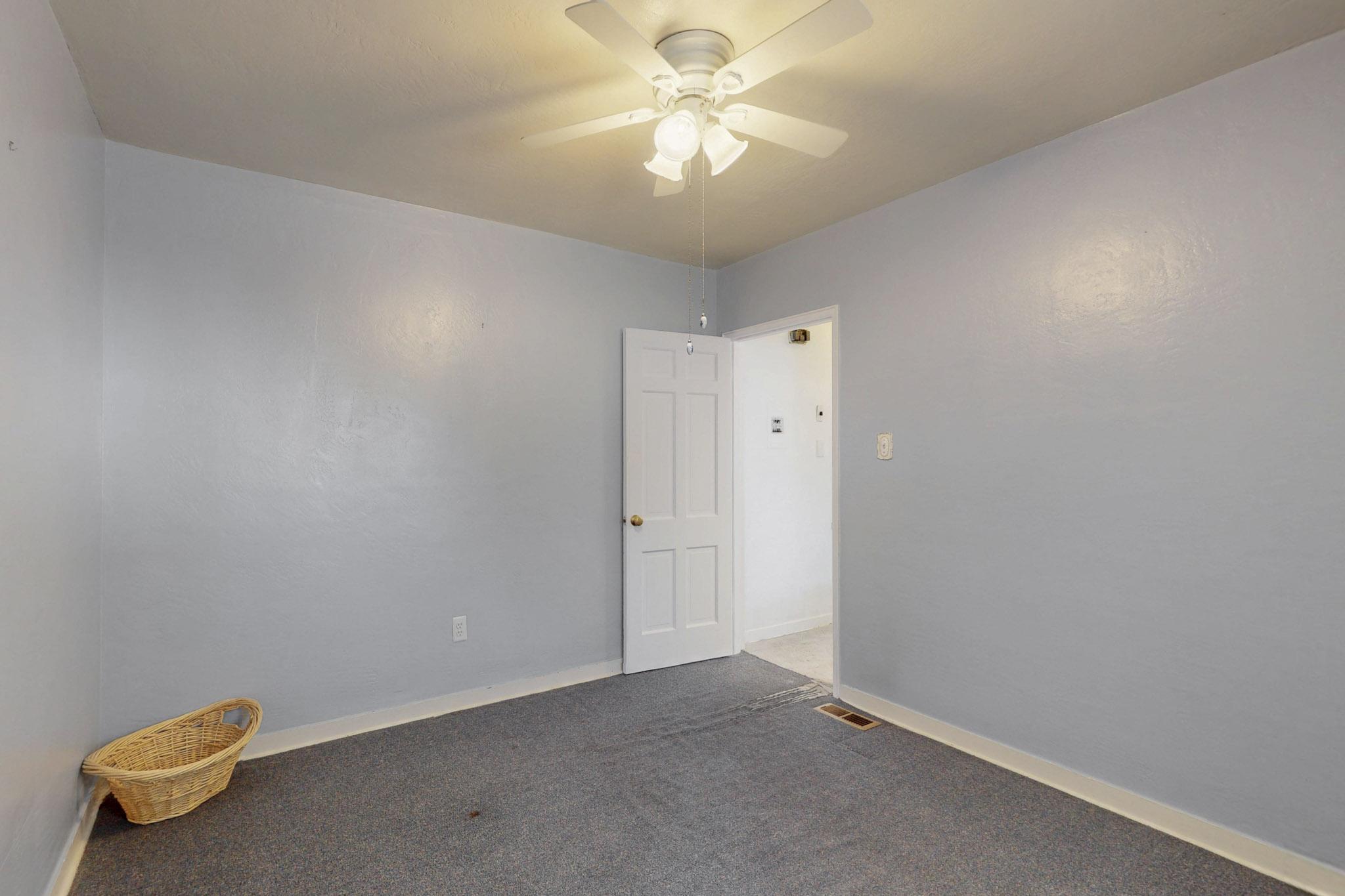 2005 MADEIRA Drive NE