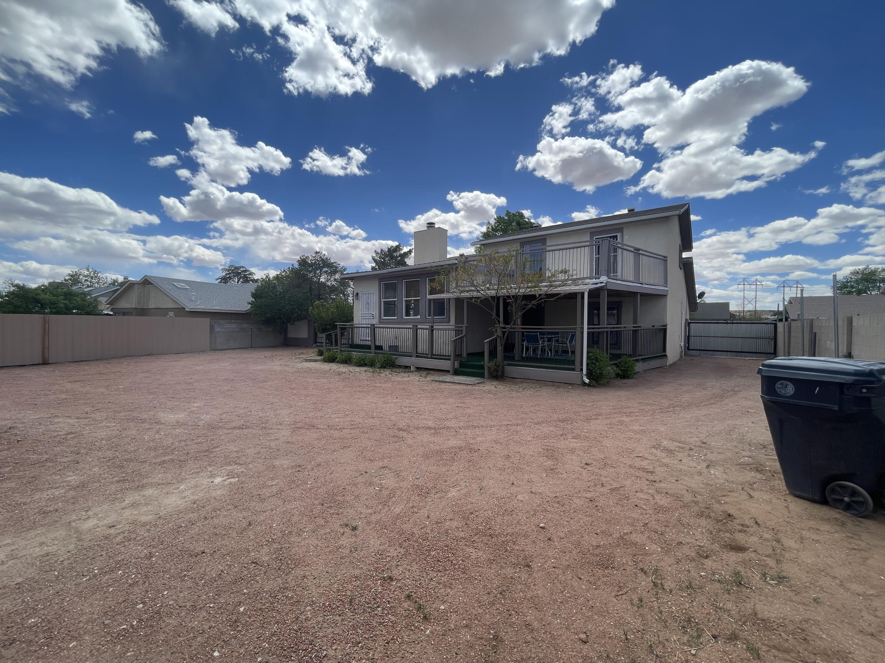 5110 Golondrina NW