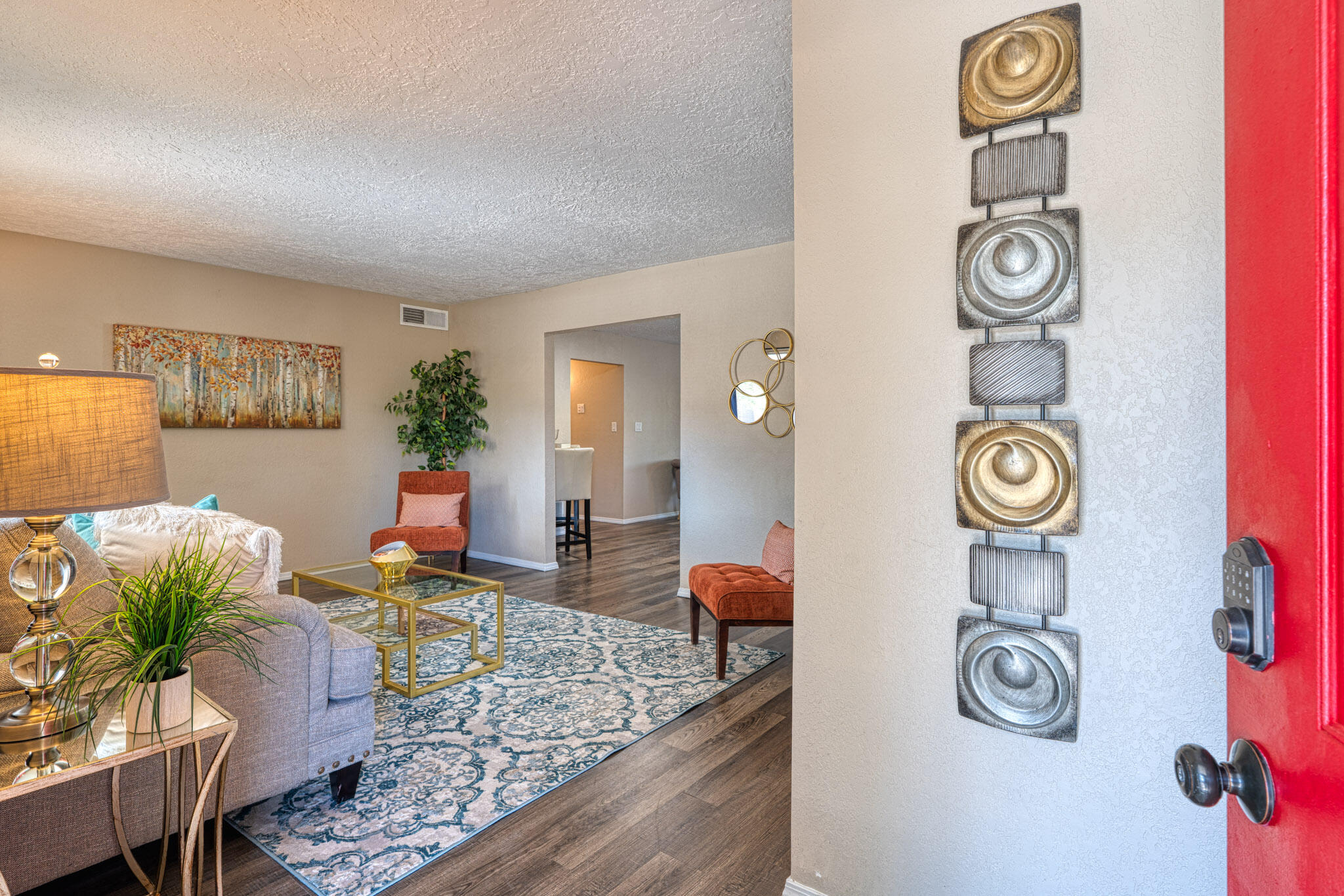 6421 Rosalind Drive NE